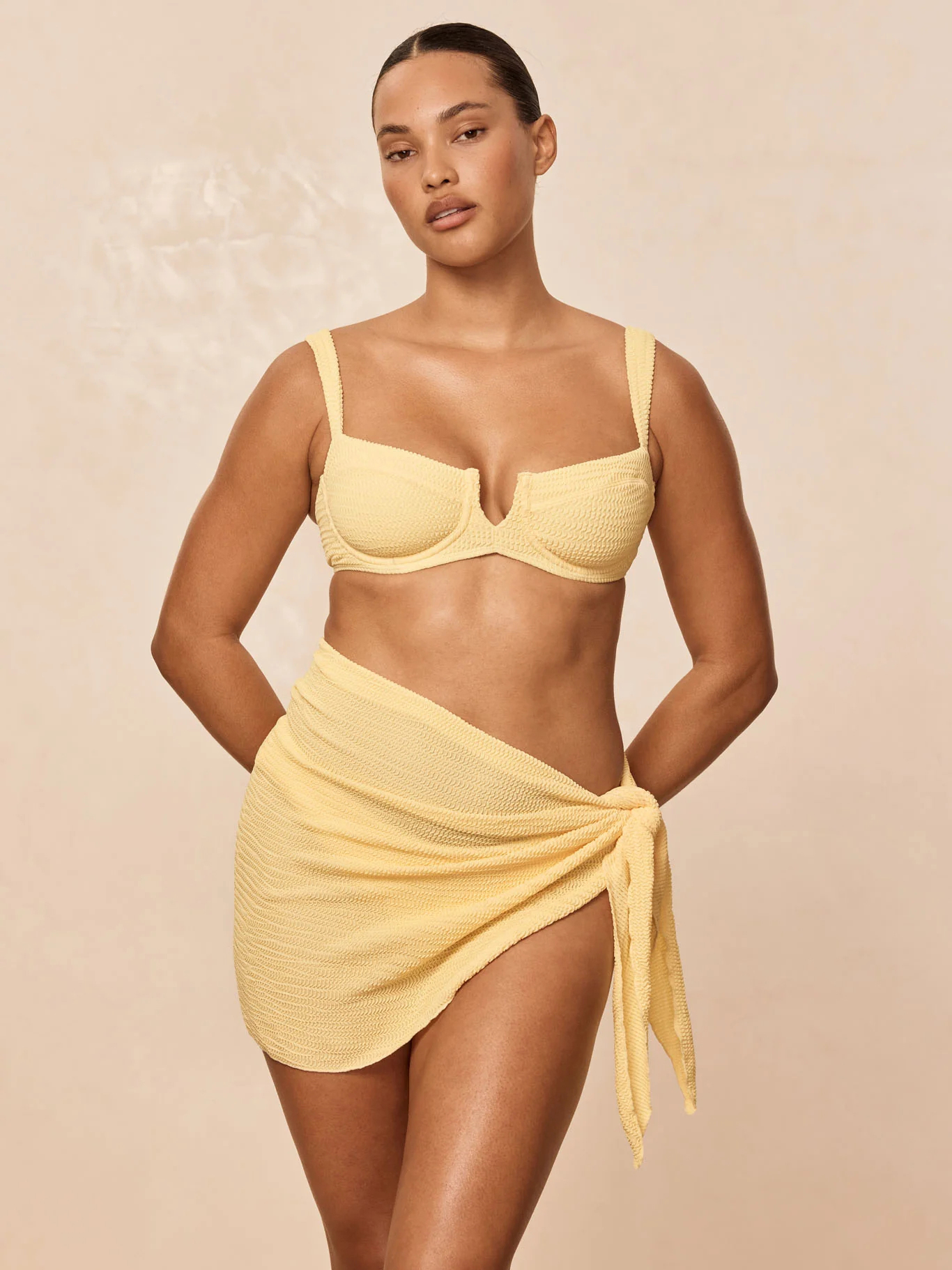 Minimalist Butter Yellow Textured Ruched Underwire Bikini Set