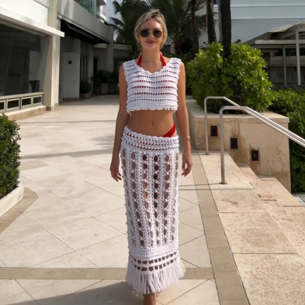 Red Bikini&White Sleeveless Knit Vest Knitted Openwork Skirt Set