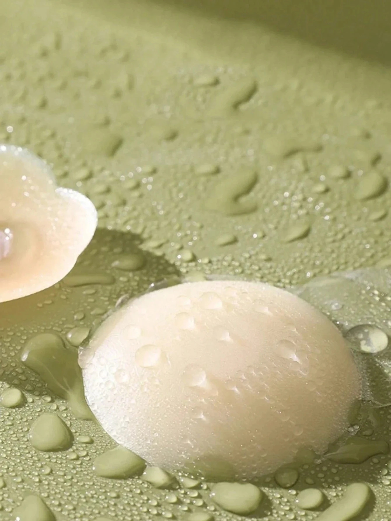 Silicone Lifting Thin Seamless Strappy Wedding Dress Invisible Nipple Covers