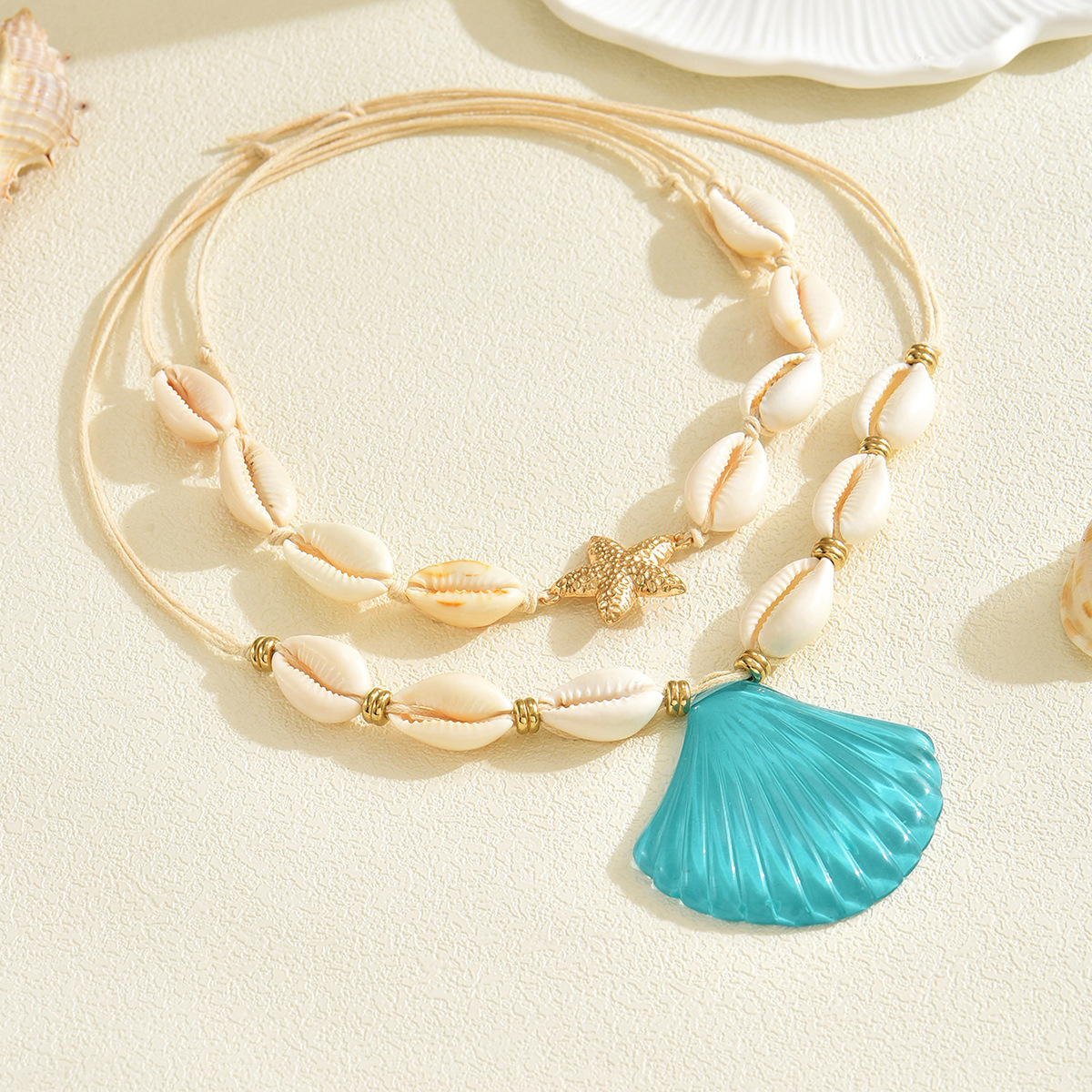 Ocean Style Green Shell Pendant Necklace Summer Beach Jewelry for Women