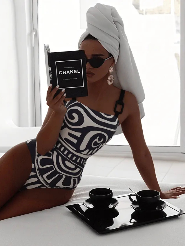 Adjustable Shoulder Straps Black Tribal Print Swimsuit Set