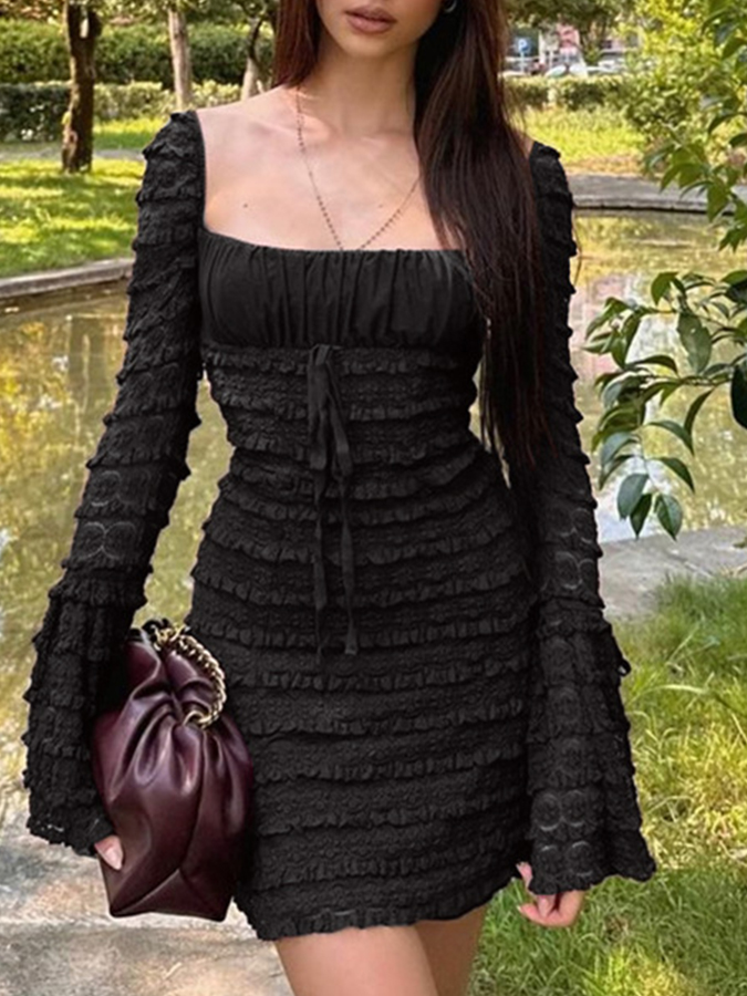 Sexy Pleated Slimming Bell-sleeved Mini Party Dress