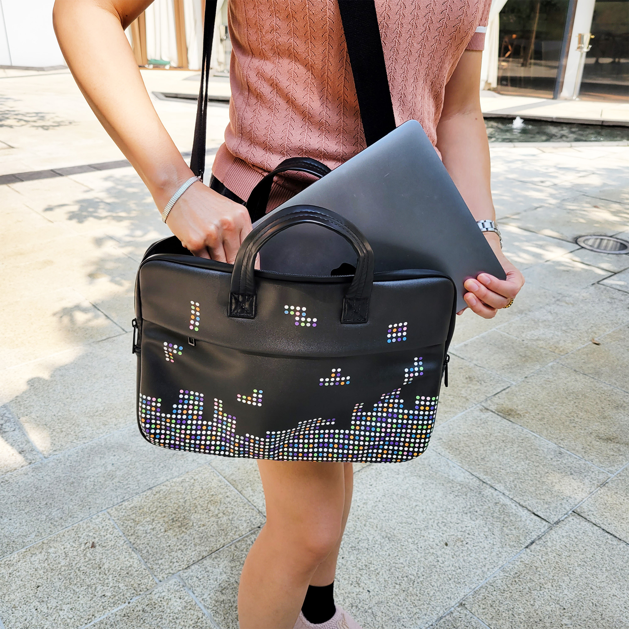 Multifunctional Puzzle Pattern Portable Laptop Bag