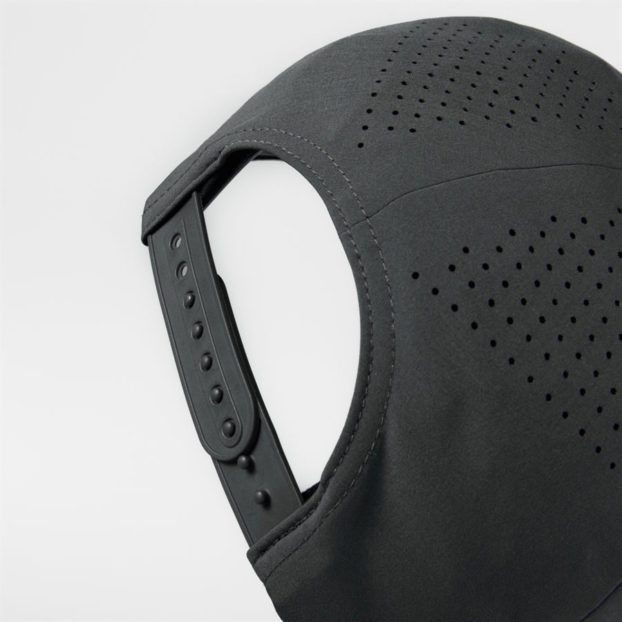 Blank Seamless 5 Panel Perforated Snapback Hat Wholesale 