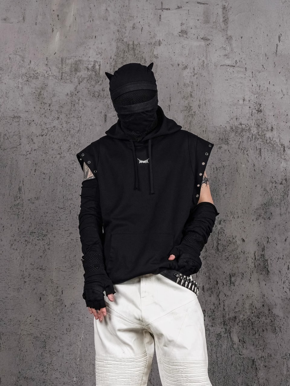 UNDERWATER Inferno Edge Hoodie Vest