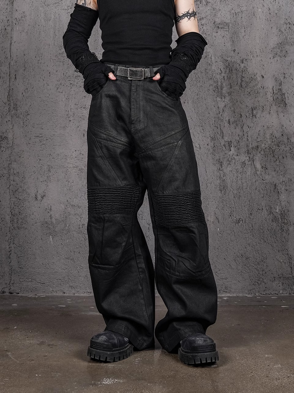UNDERWATER Infernal Gaze Denim BK