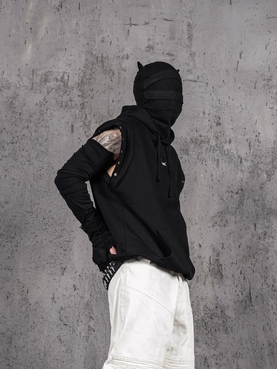 UNDERWATER Inferno Edge Hoodie Vest