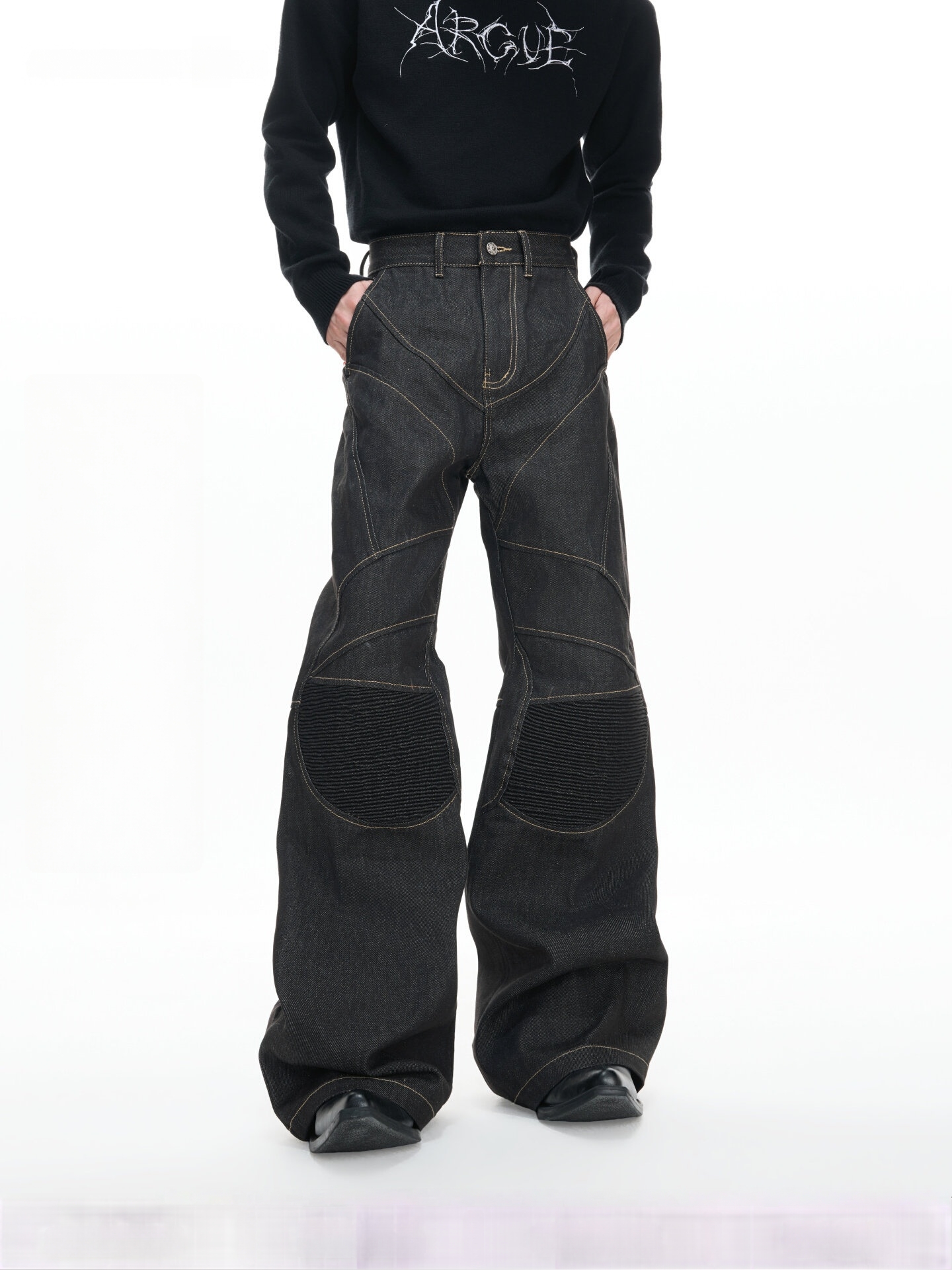 Knee-Pad Pleated High-Stretch Jeans