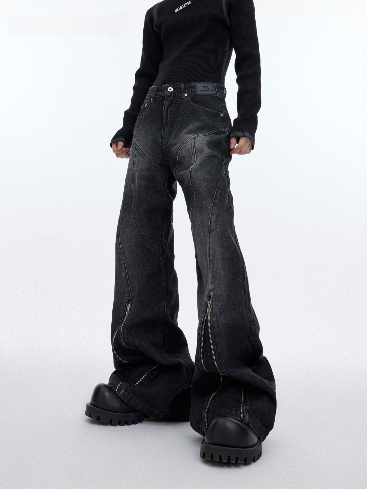Micro-Flare Jeans with Metal Zipper