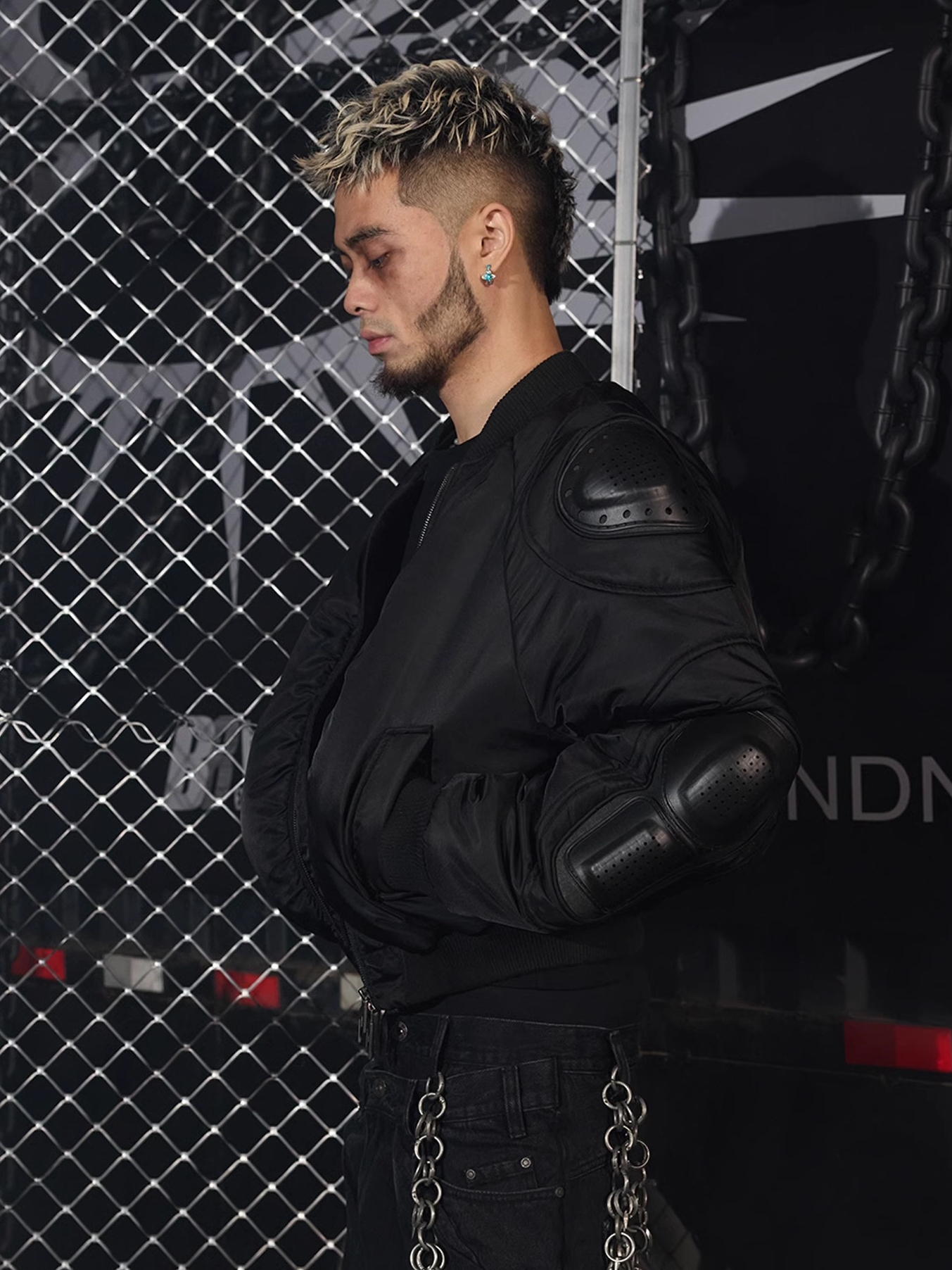 BLINDNOPLAN x BLACK8 24SS Heavy-duty Armor Apparatus Bomber Jacket