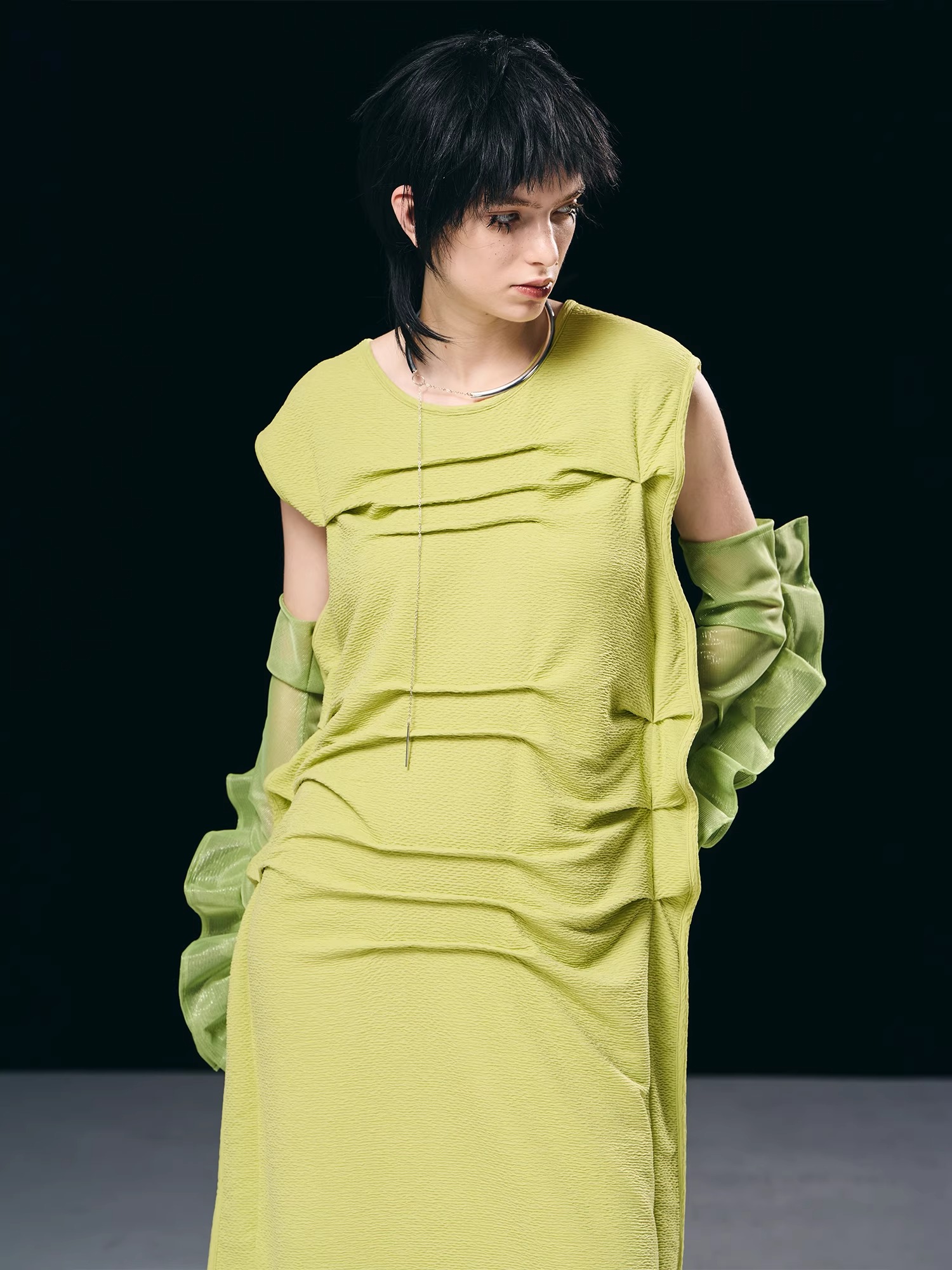 BORON ATOMS 23SS Twisted Pleats Ripple Flow Sleeveless Dress