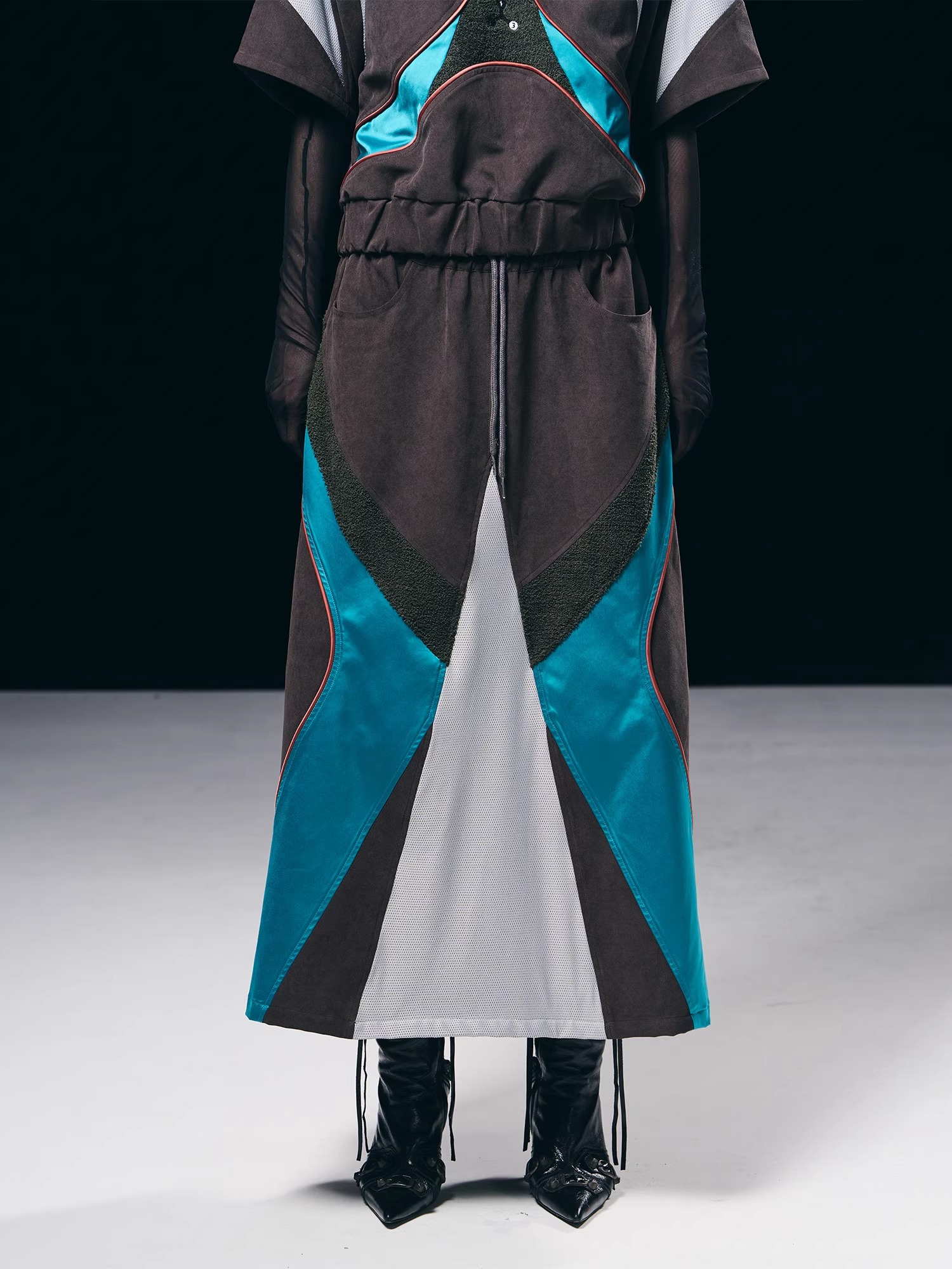 BORON ATOMS 23SS Color-blocked Patchwork Sporty Two-piece Skirt