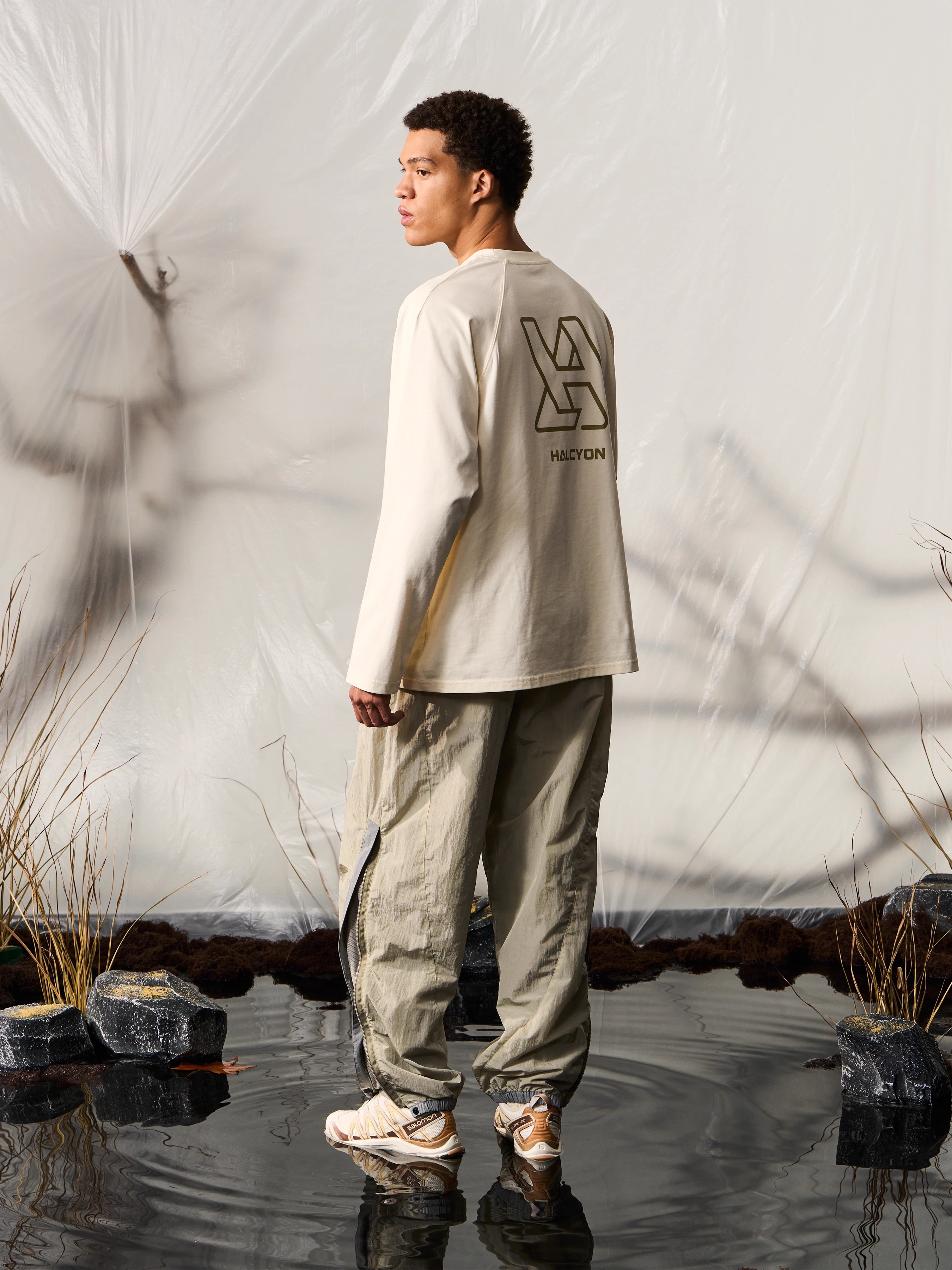 HALCYON 23AW Plain Knit Shoulder Logo Loose T-shirt