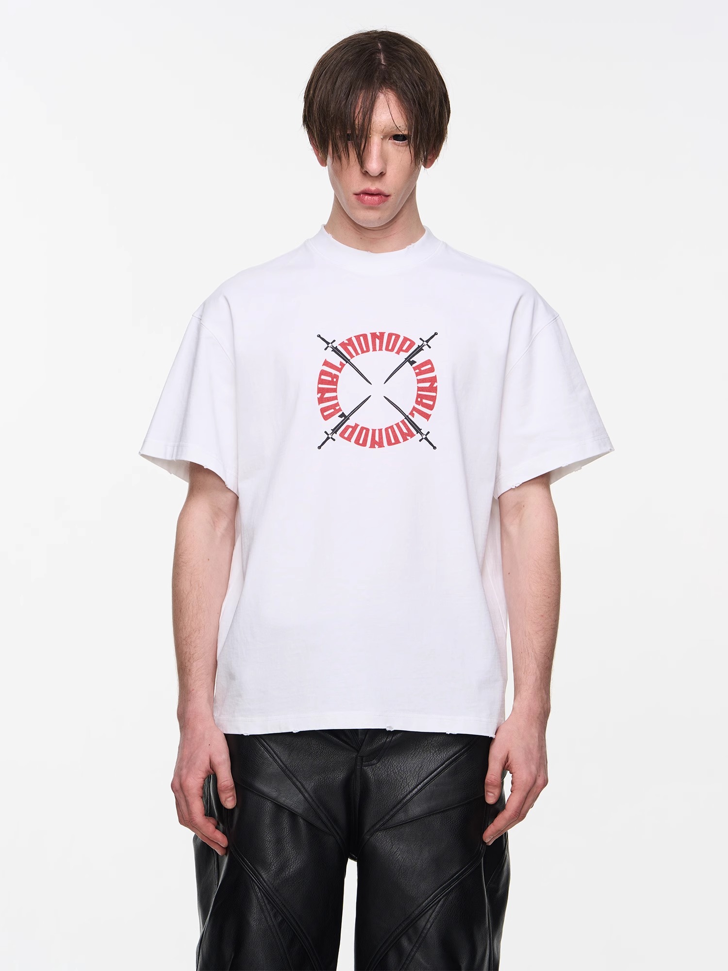 BLINDNOPLAN 24SS Sword Print Washed Distressed T-shirt