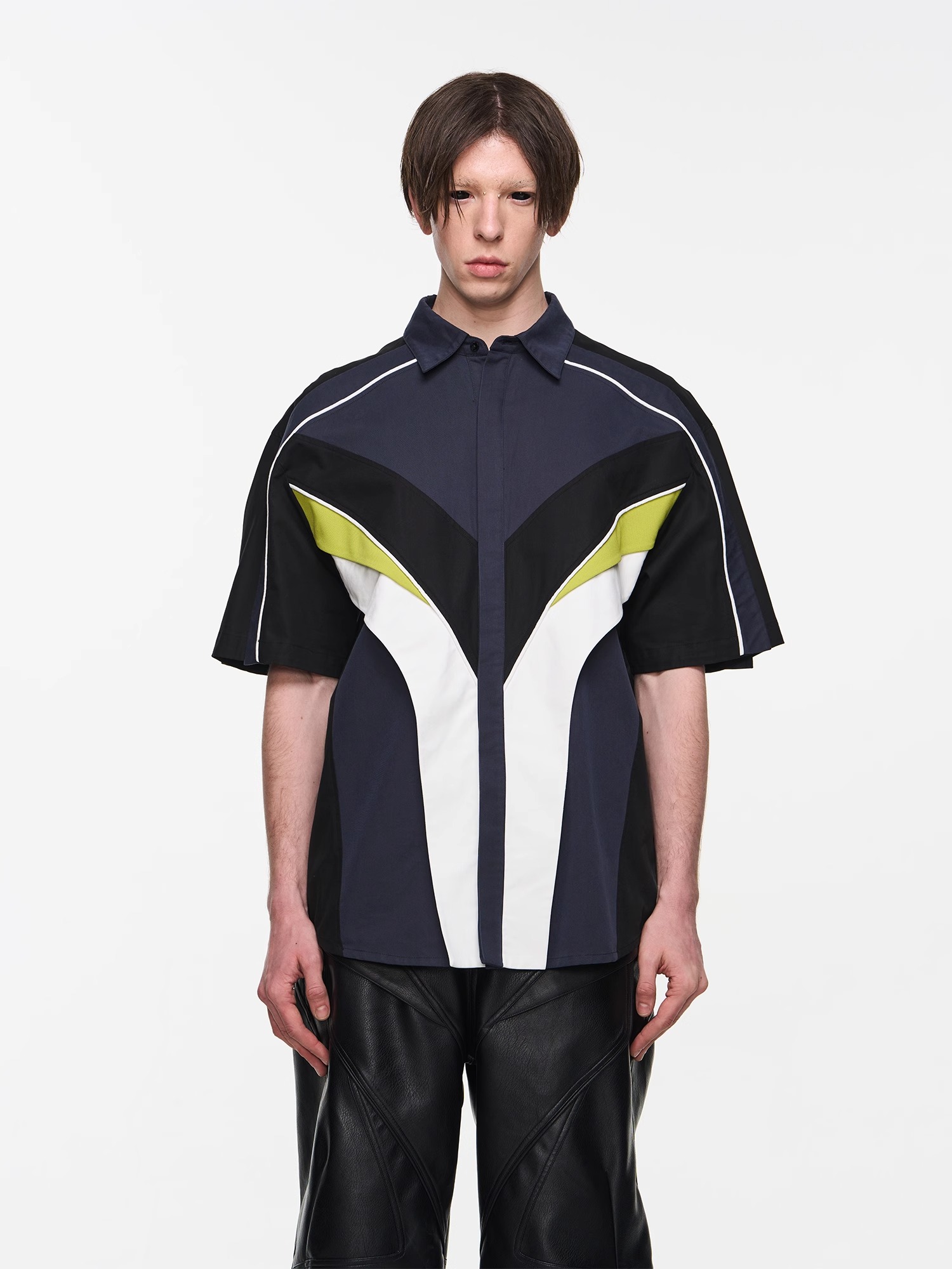 BLINDNOPLAN 24SS Color-blocked Structured Short-sleeve Shirt