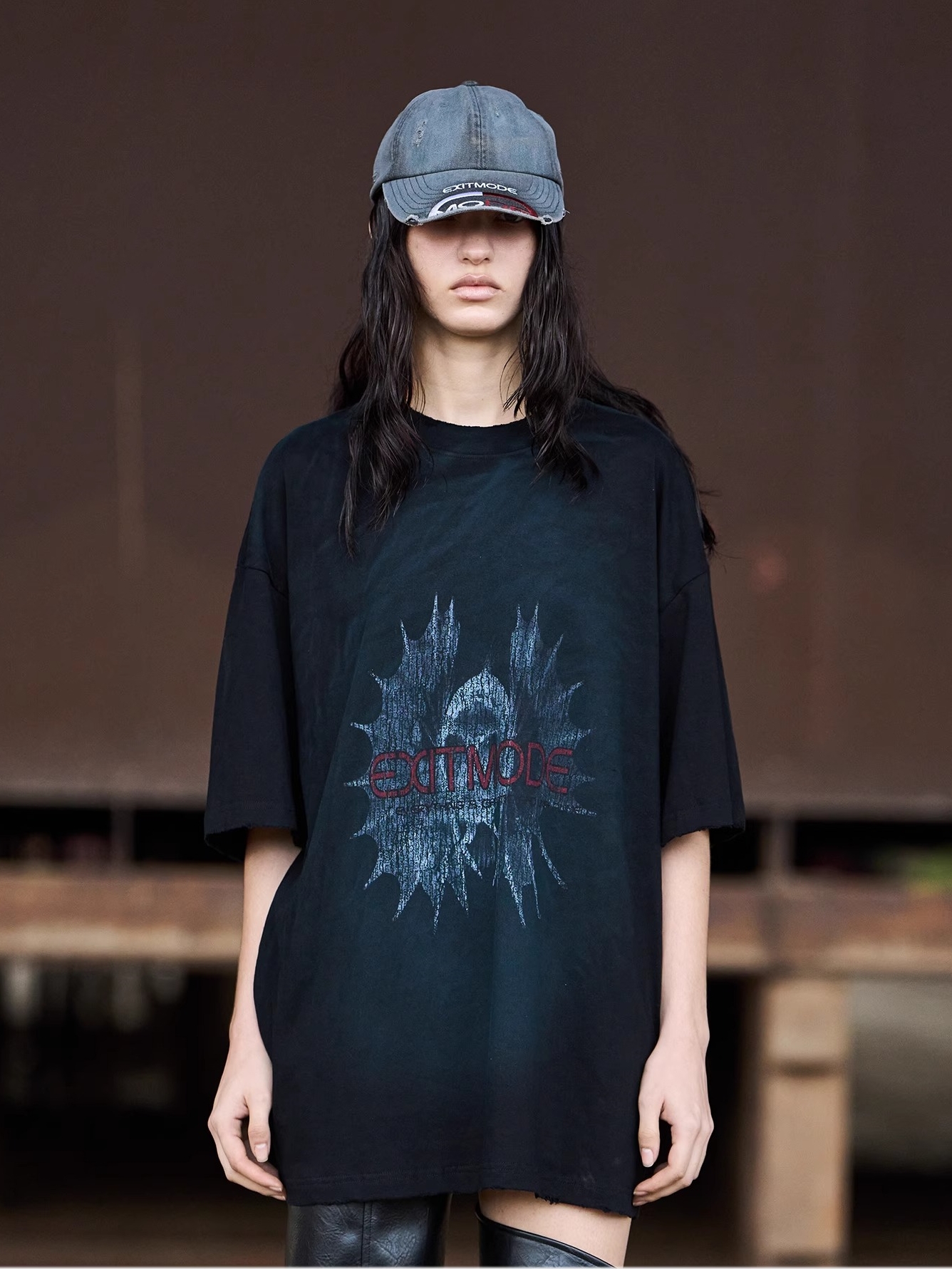 EXITMODE BY BLINDNOPLAN 24SS Bio Fish Washed Distressed T-Shirt