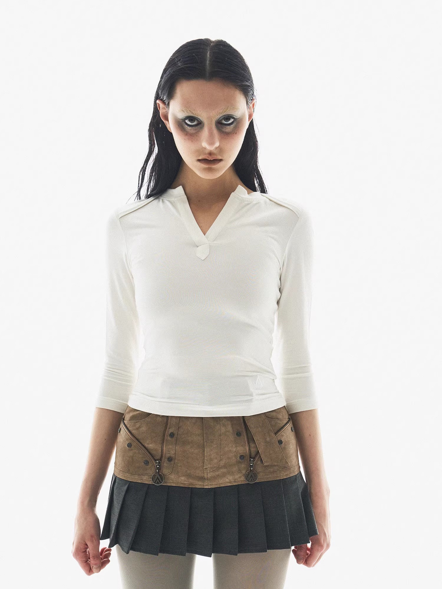 BORON ATOMS 24SS V-Neck Seven-Eighth Sleeve Base Layer T-Shirt