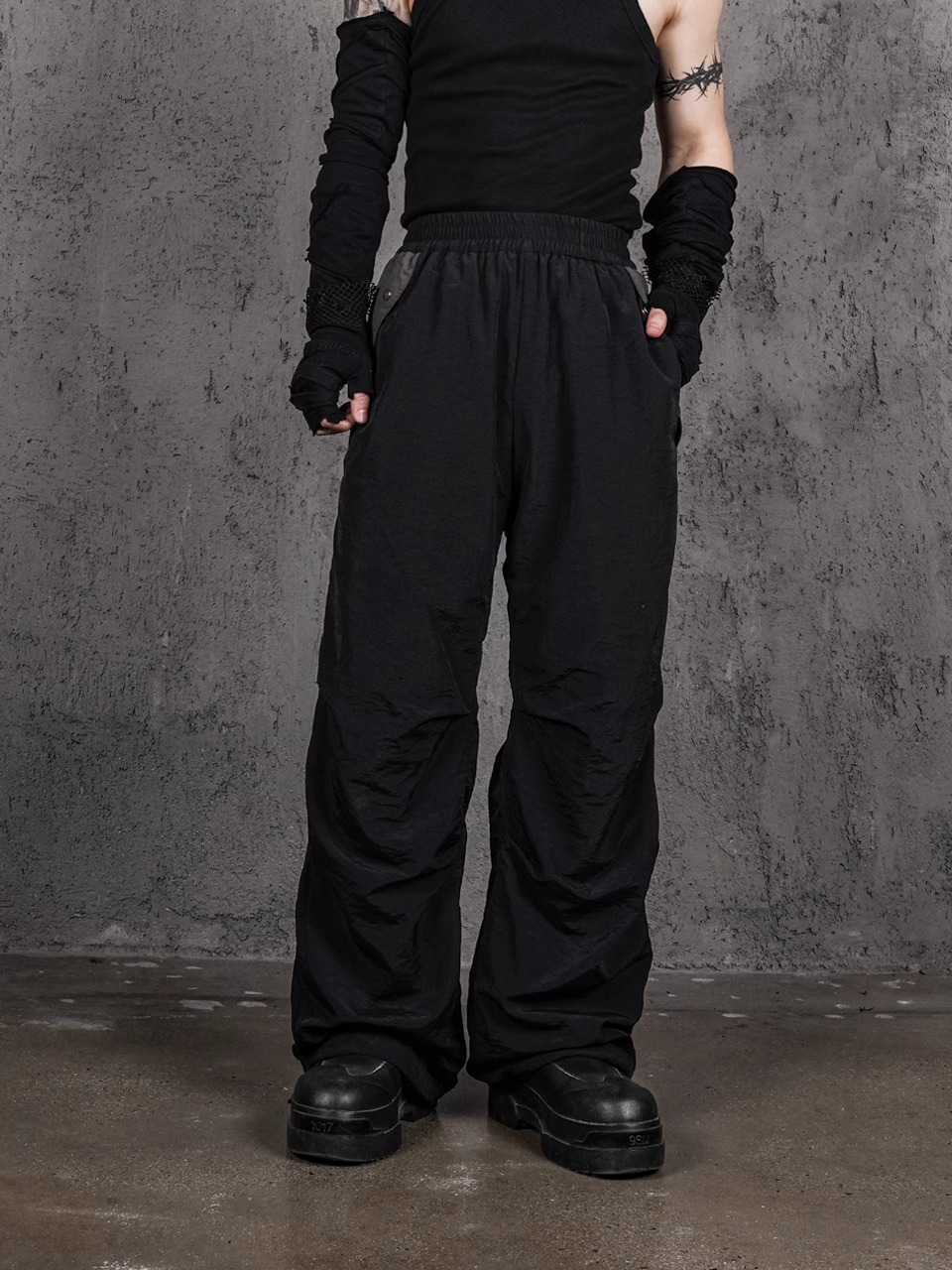 UNDERWATER Dull Leaf Spliced Pants