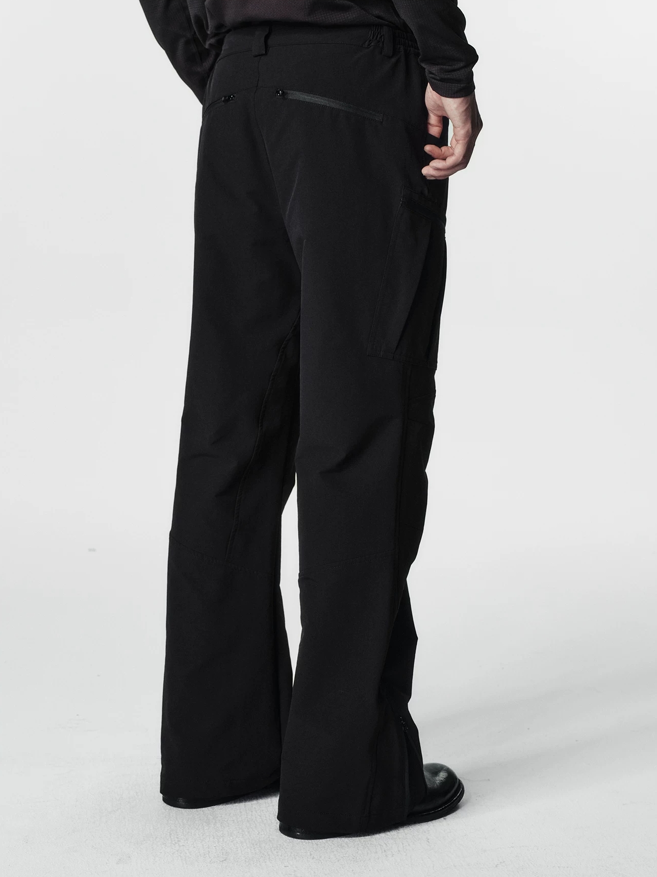 6-Pocket Cargo Pants