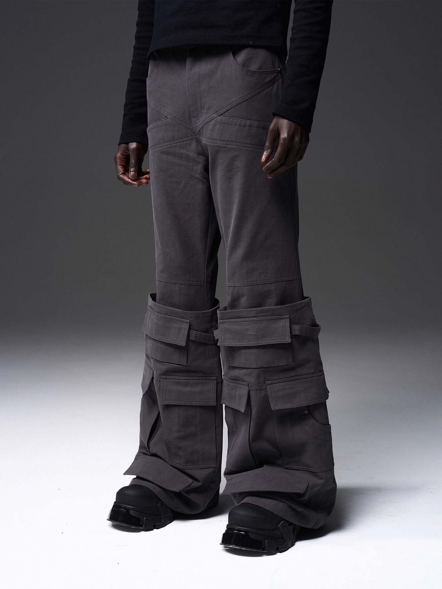 BLINDNOPLAN x BLACK8 24SS Heavy-duty Crafted Bootcut Workwear Pocket Pants