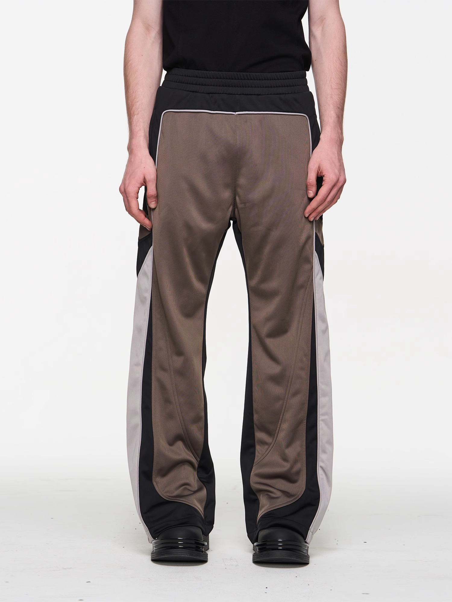 BLINDNOPLAN 24SS Color-blocked Sporty Embroidered Pants