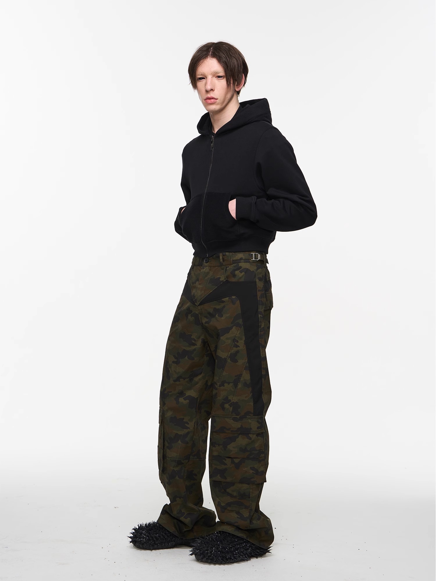 BLINDNOPLAN 24SS Basic Patchwork Short Hoodie