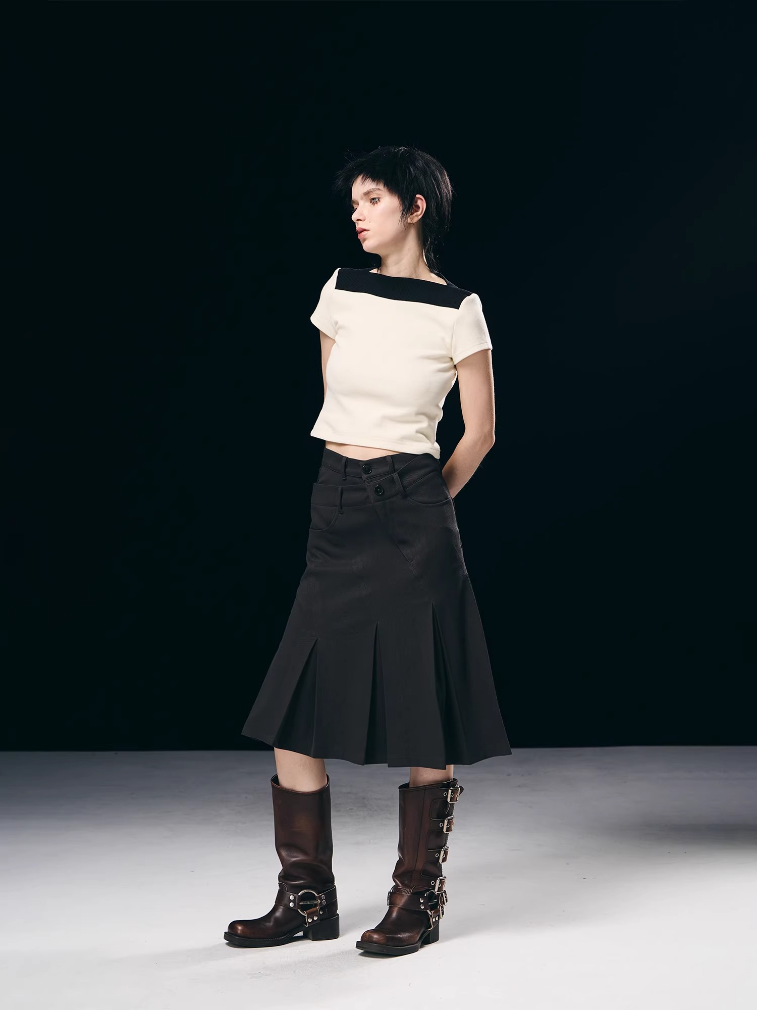 BORON ATOMS 23SS Double-layered Waist Diagonal Button Pleated Skirt