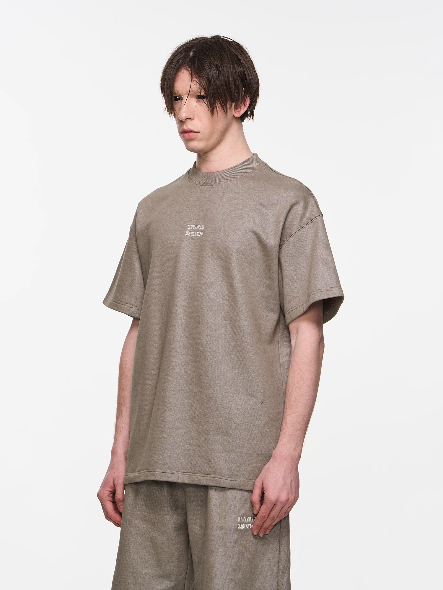 BLINDNOPLAN 24SS Liquid Foil Embroidery Short Sleeve Set