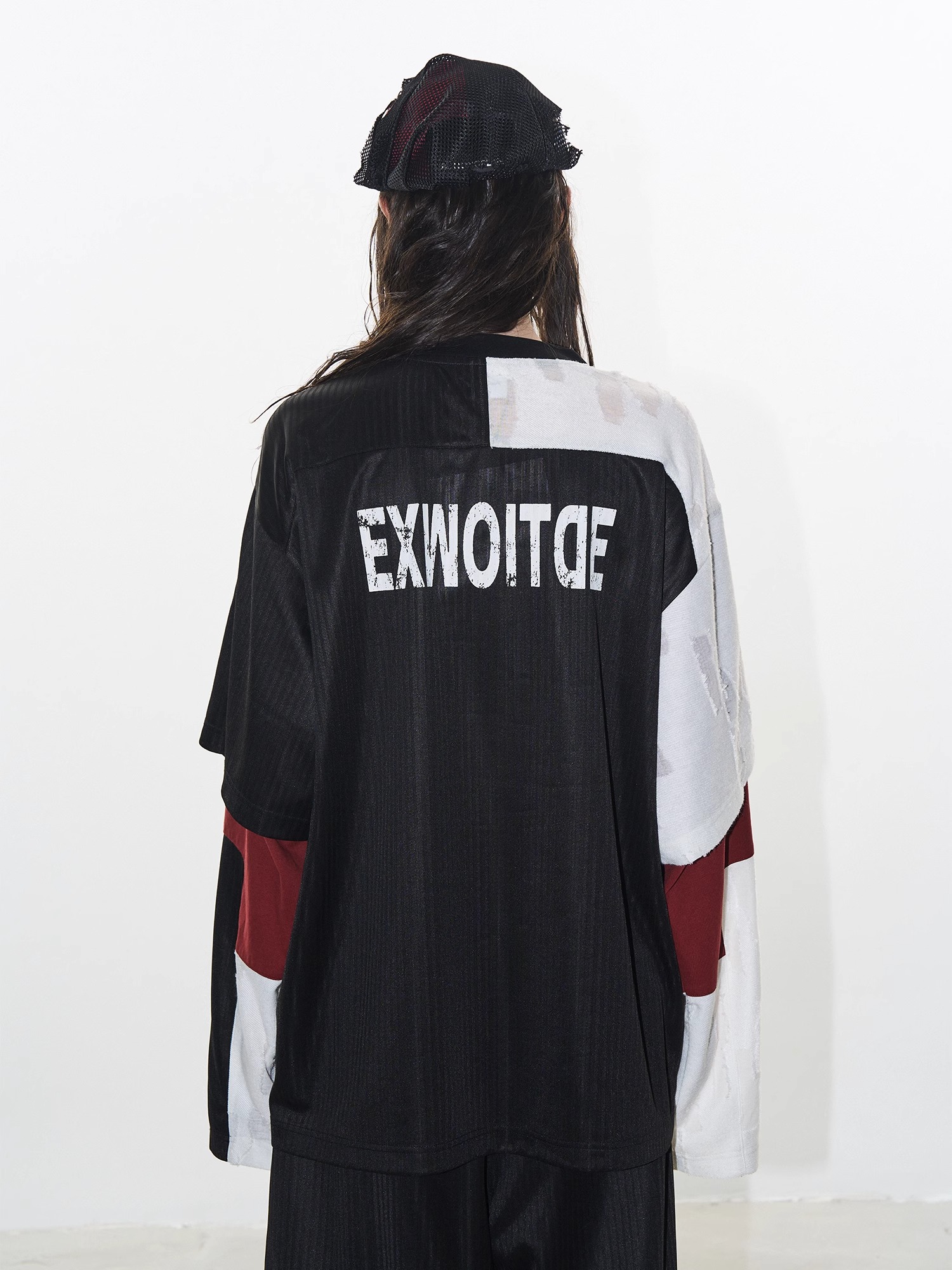 EXITMODE BY BLINDNOPLAN 24AW Color-Blocked Textured Athletic Fake Layered Jersey T-Shirt