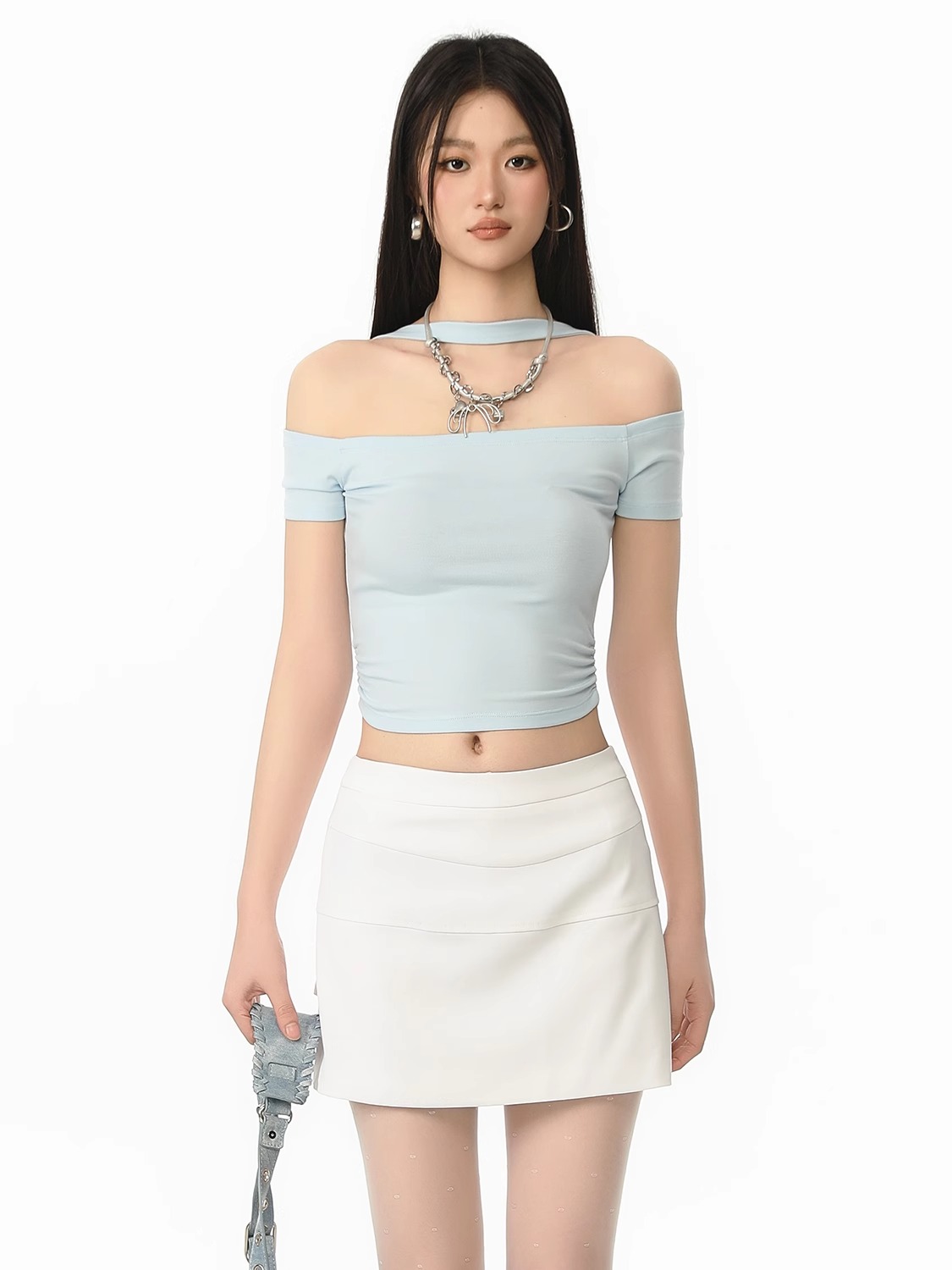AUGENWEIDE 24SS Off-Shoulder T-Shirt