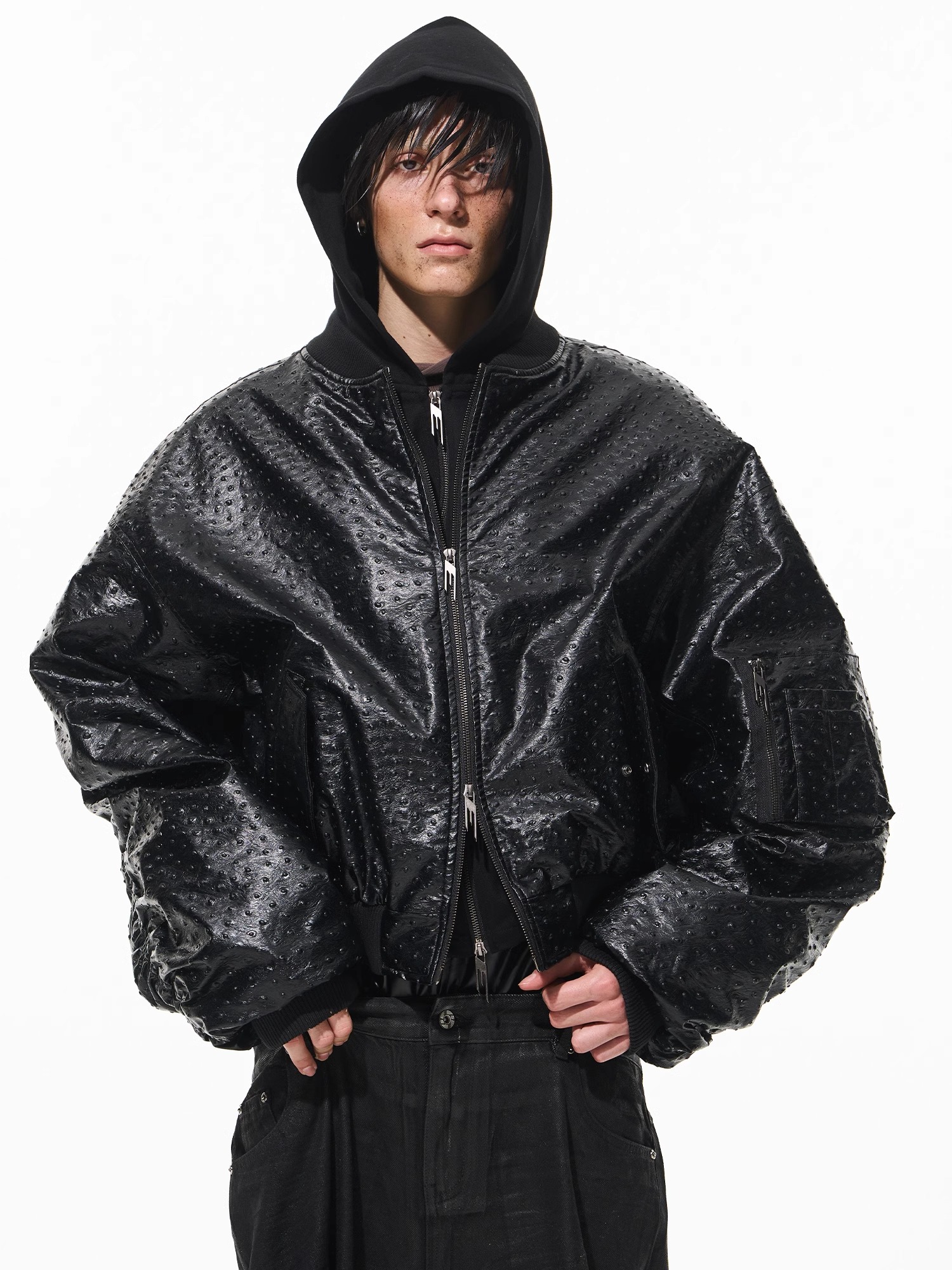 BLINDNOPLAN 24AW Ostrich Leather-Textured Layered Hooded  Puffer Jacket