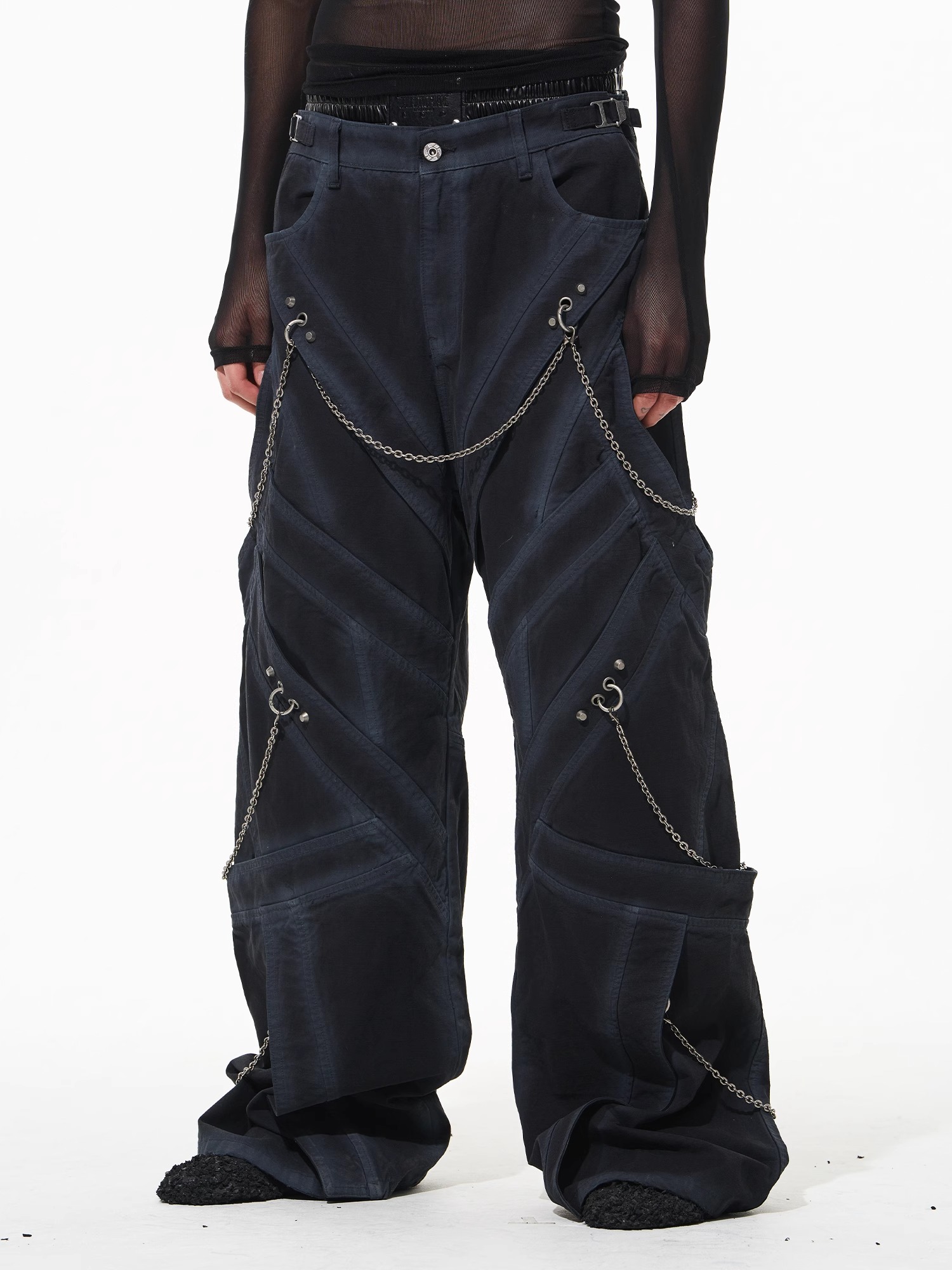 BLINDNOPLAN Crossed Multi-Flap Chain Embellished Washed Workwear Pants