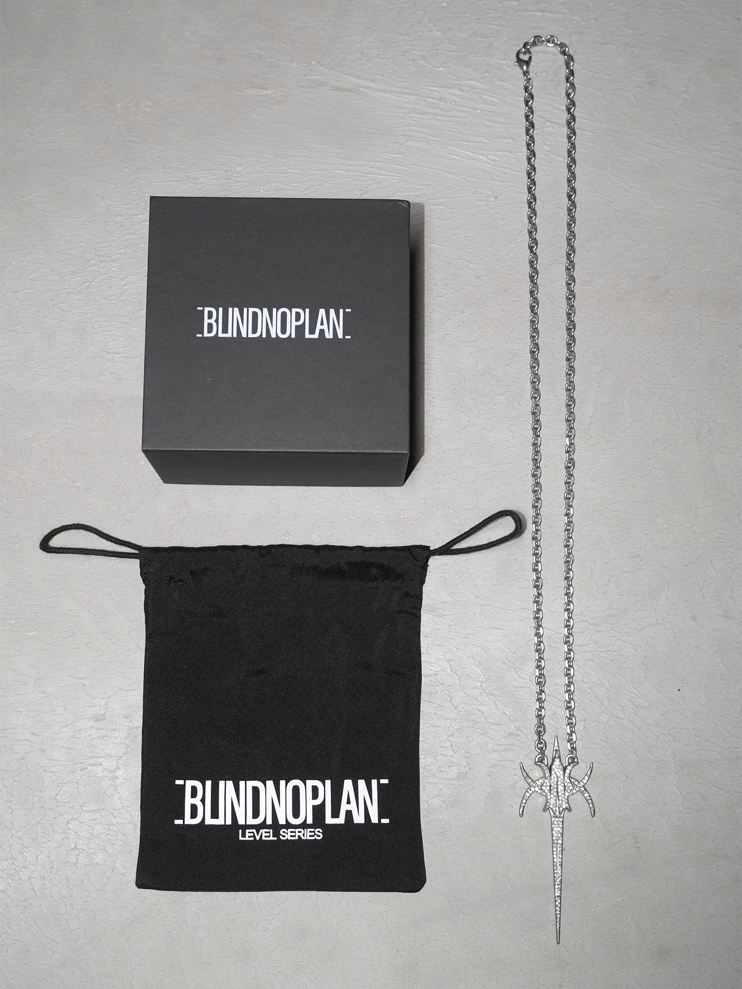 BLINDNOPLAN 24AW Sharp-Edged Logo Electroplated Zinc Alloy Rhinestone Necklace