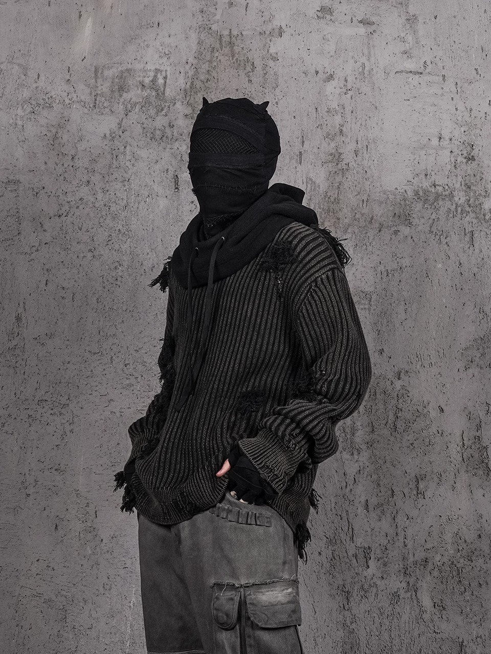 UNDERWATER Wasteland Damaged Sweater