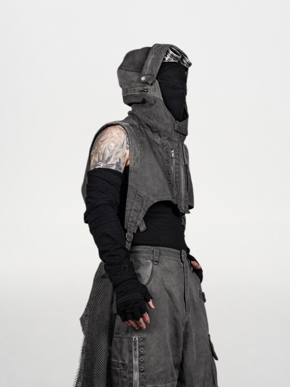 Scavenger Hooded Vest