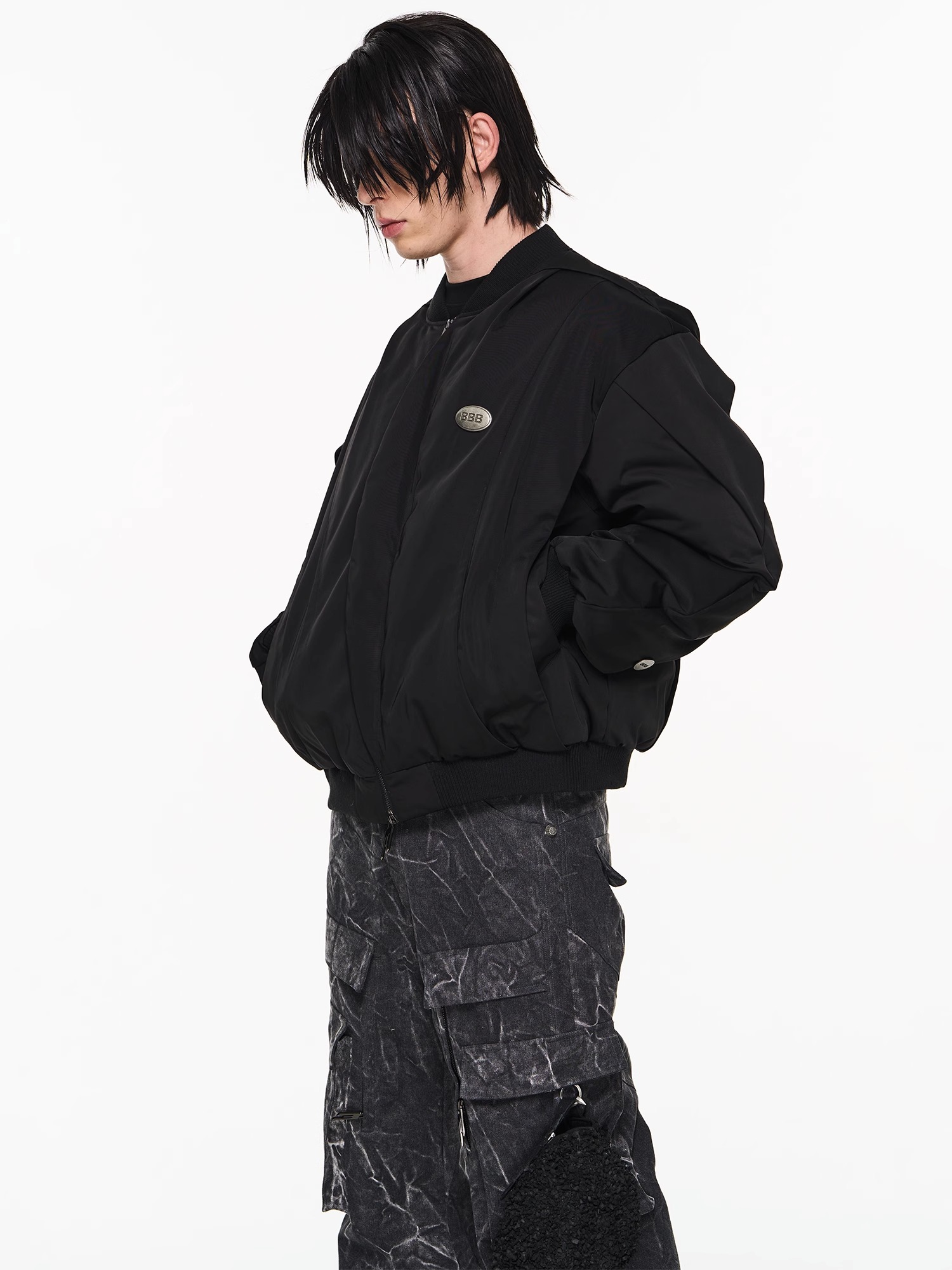 BLINDNOPLAN 23AW 飞褊褶皱式自然形态MA1常规宽松棉服