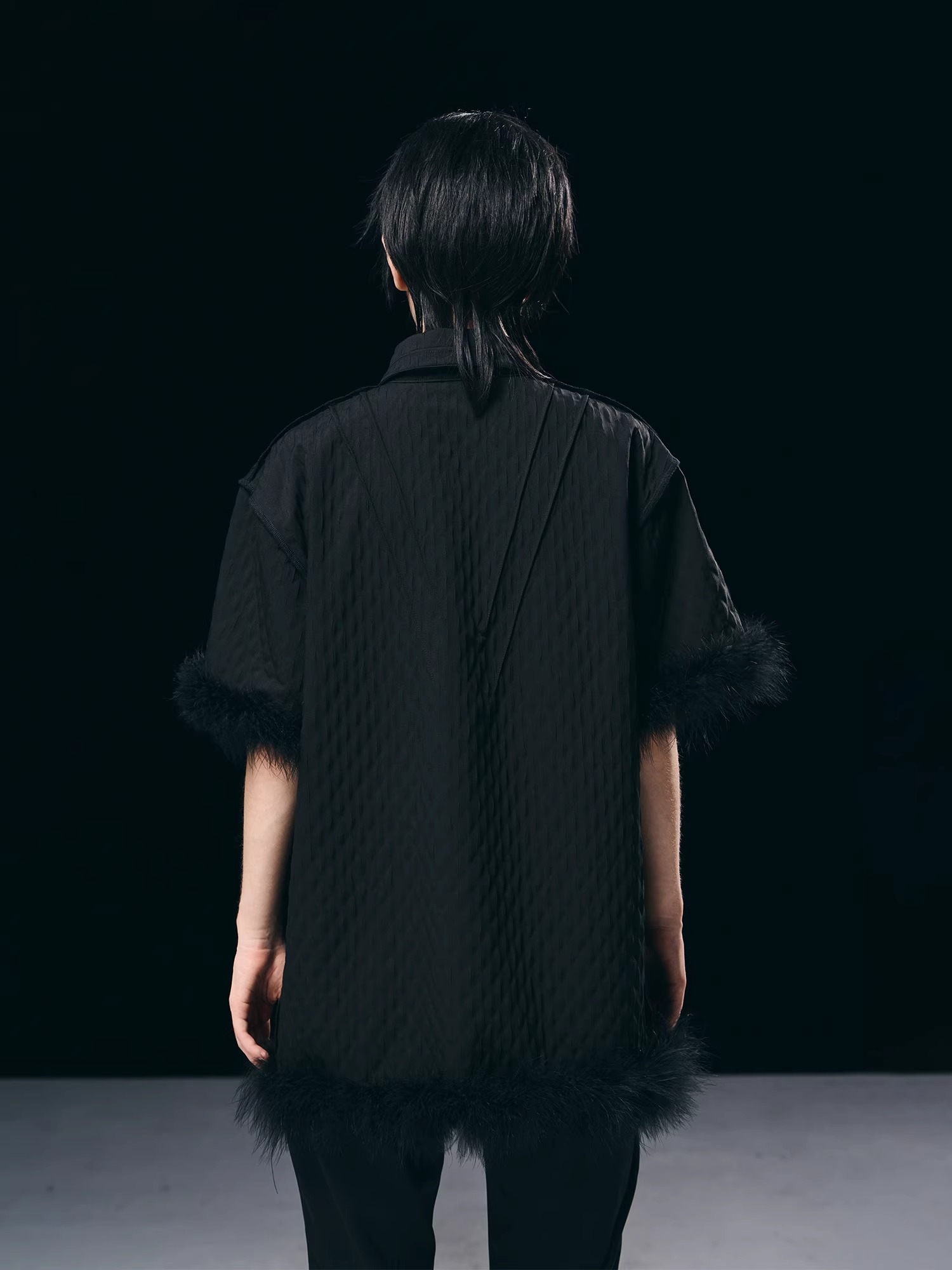 BORON ATOMS 23SS Black Raw Edge 3D Line Shirt