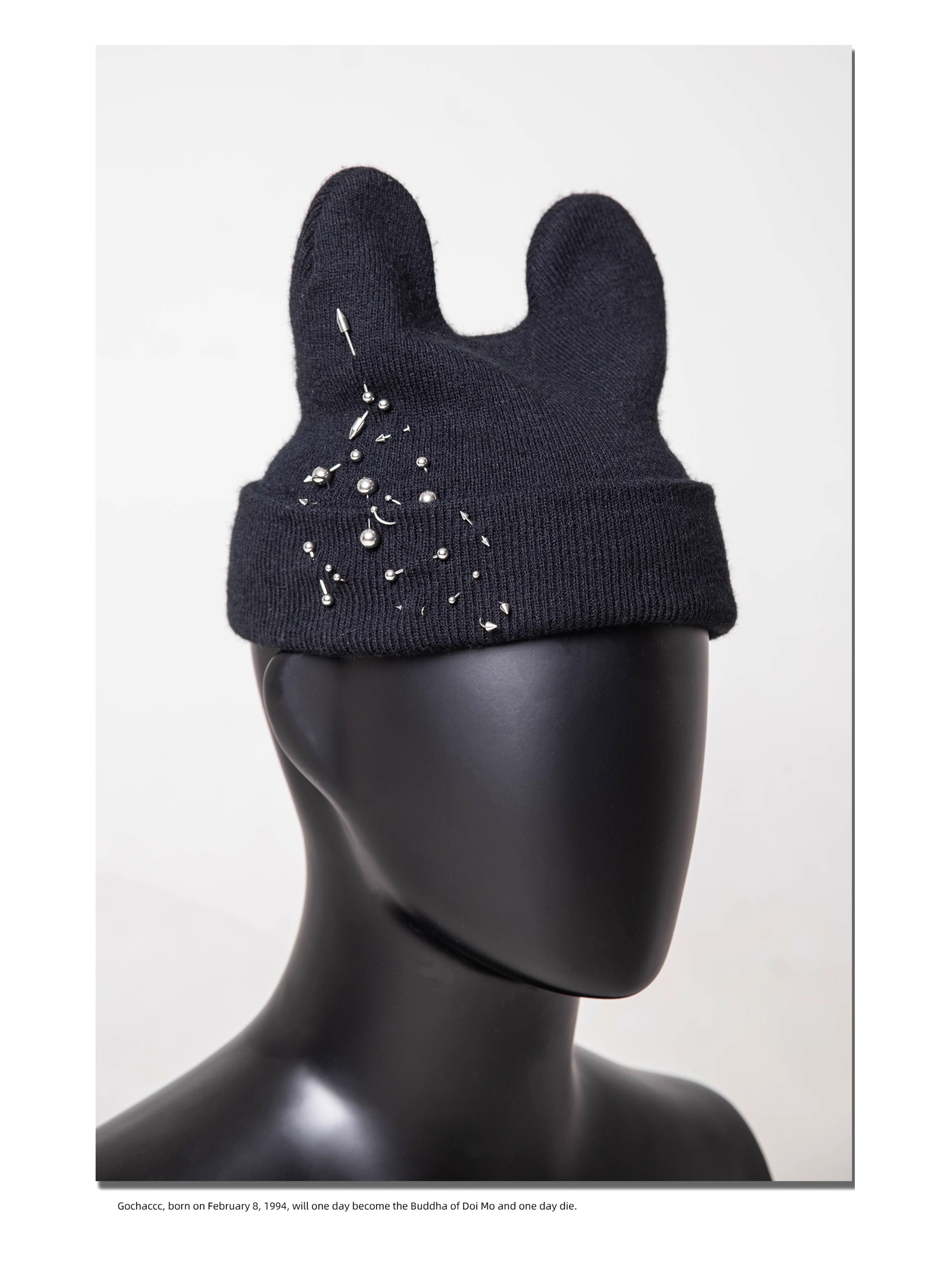 GOCHASKERO Rivet-studded Pointed Beanie
