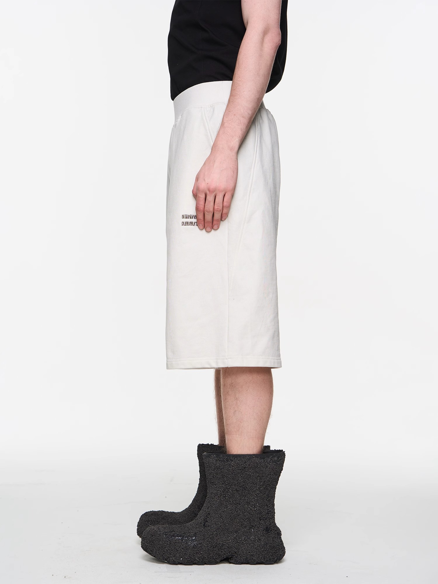 BLINDNOPLAN 24SS Liquid Foil Embroidery Short Sleeve Set