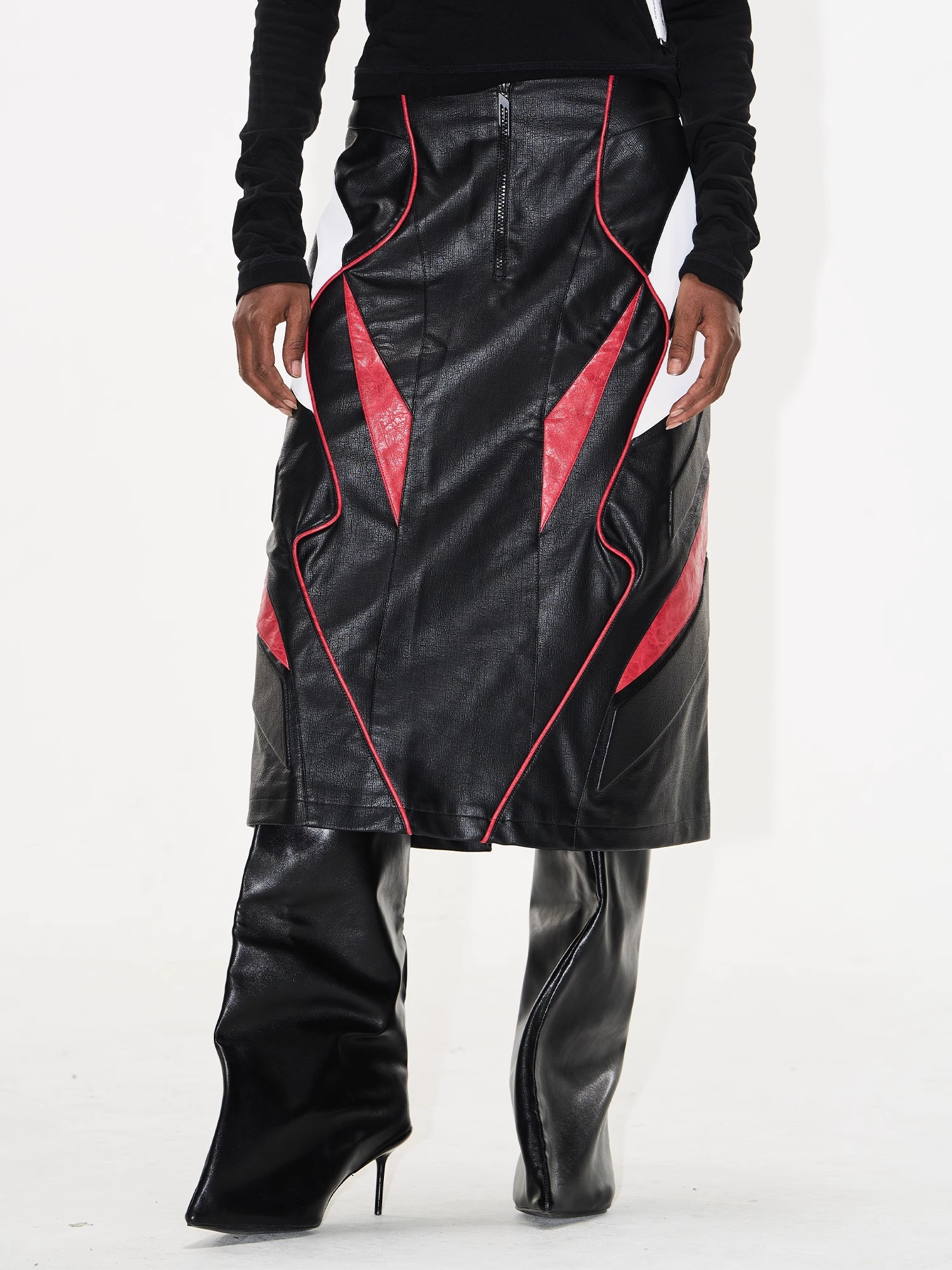 BLINDNOPLAN 25SS Color-Block Biker Leather Skirt