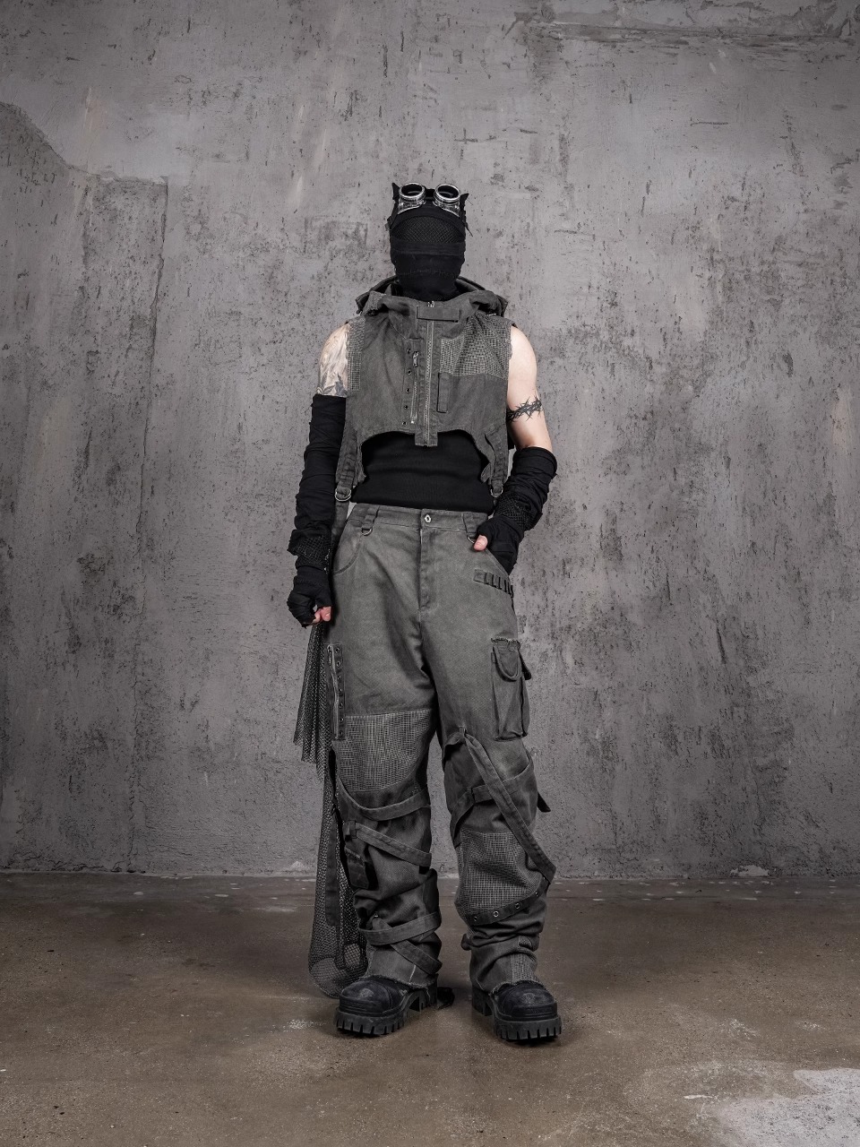 UNDERWATER Scavenger Bandage Cargo