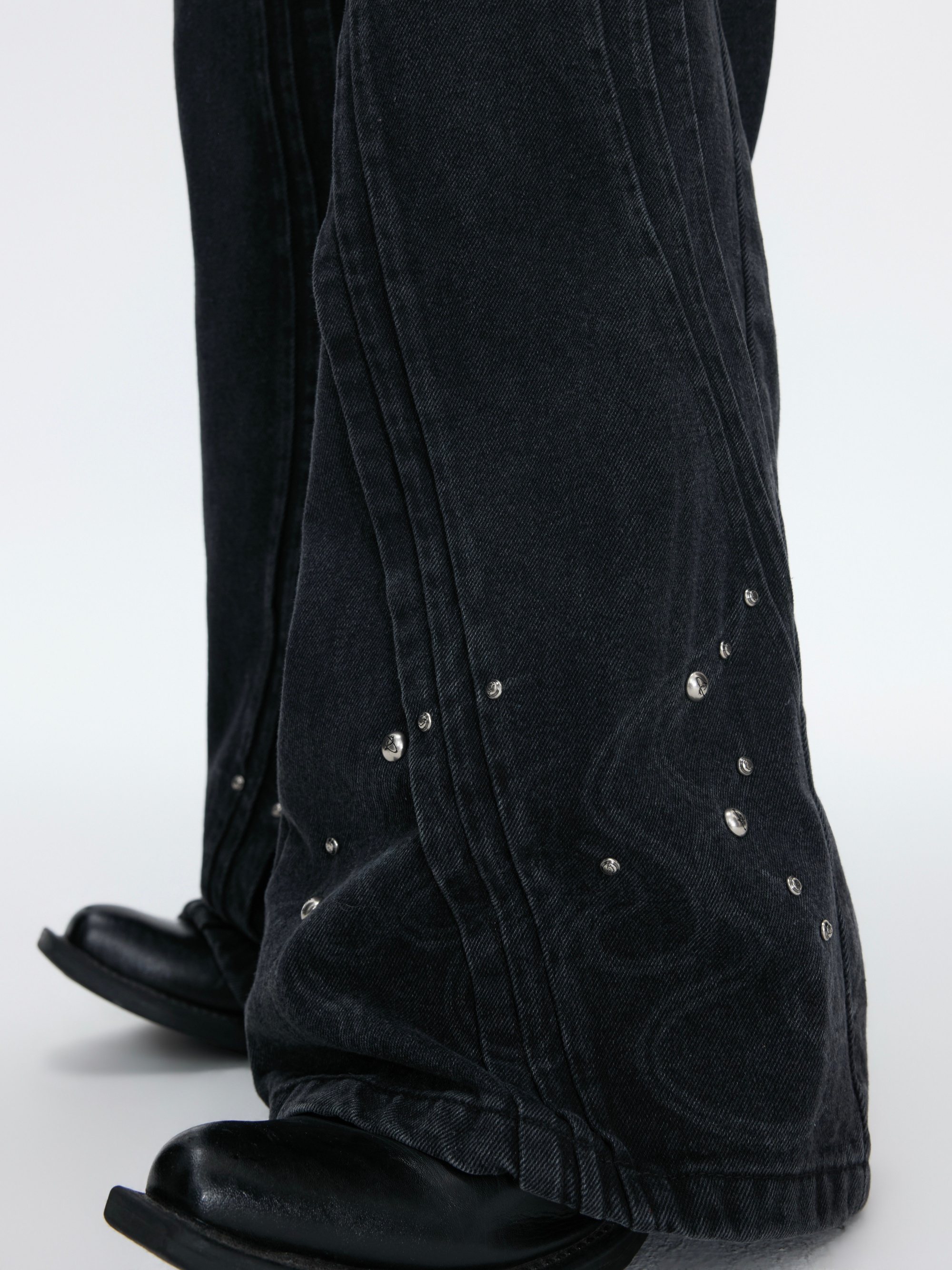 3D Deconstructed Bone-Seam Washed Distressed Denim Pants