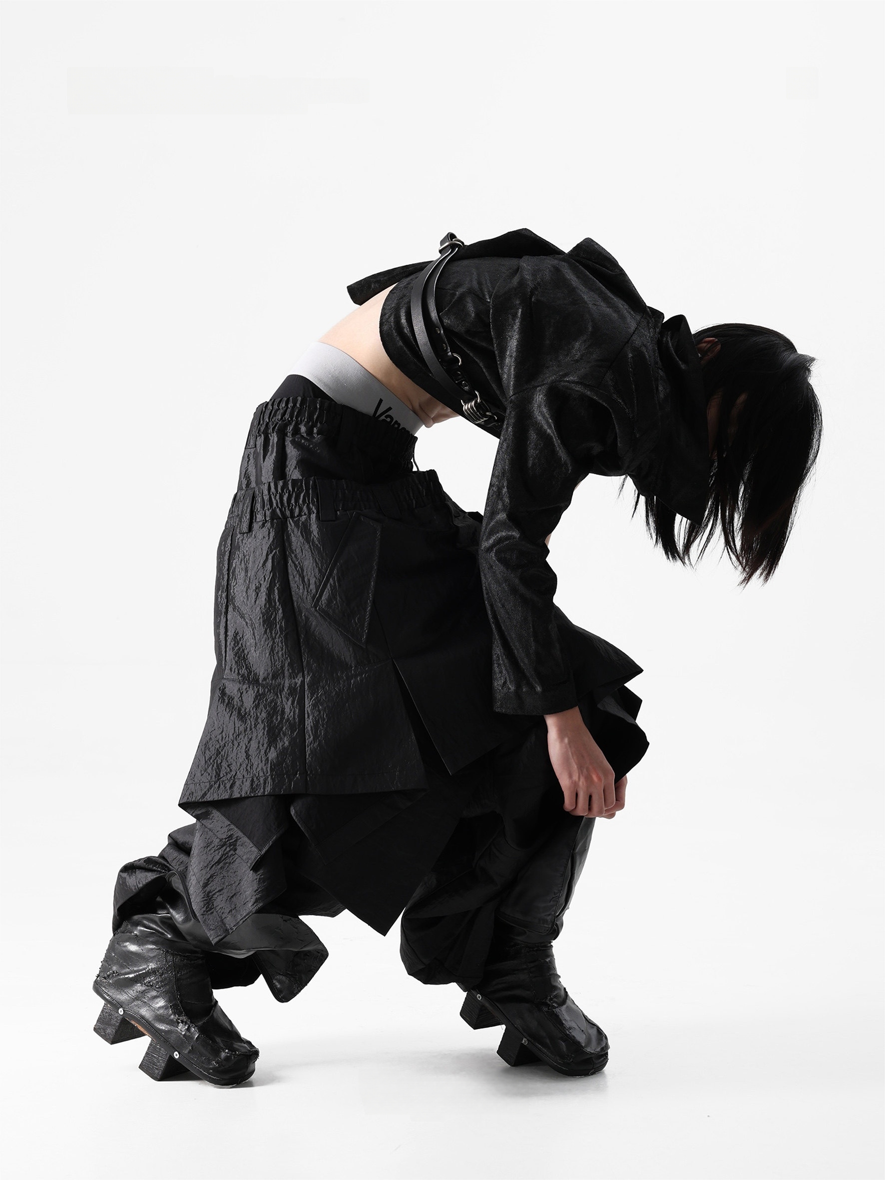 Liquid-Light Tempered Skirt-Pants