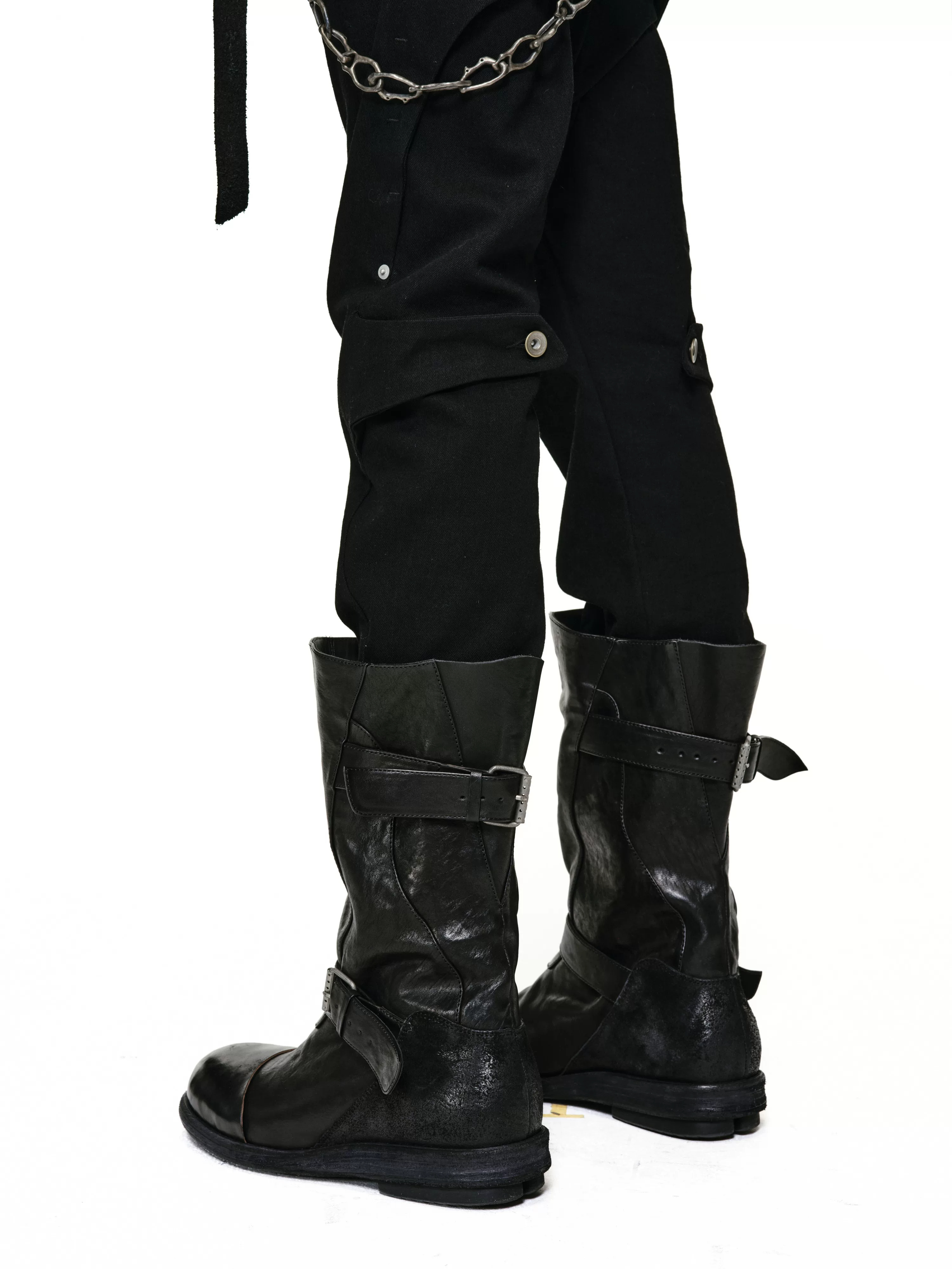 Dual Cap Toe Back Loop Engineer Boots