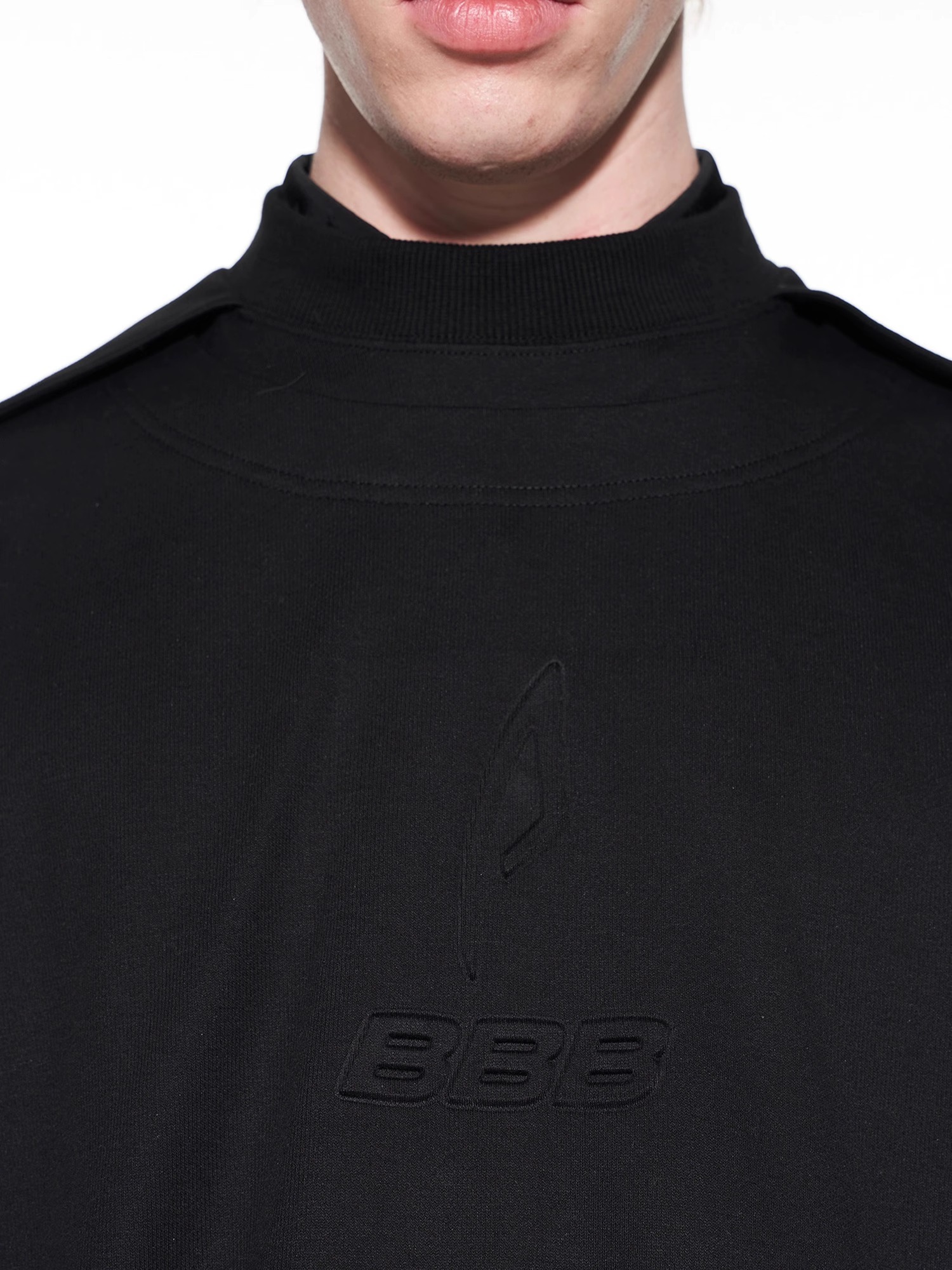 BLINDNOPLAN 24SS Embossed Mock Two-piece Long Sleeve T-shirt