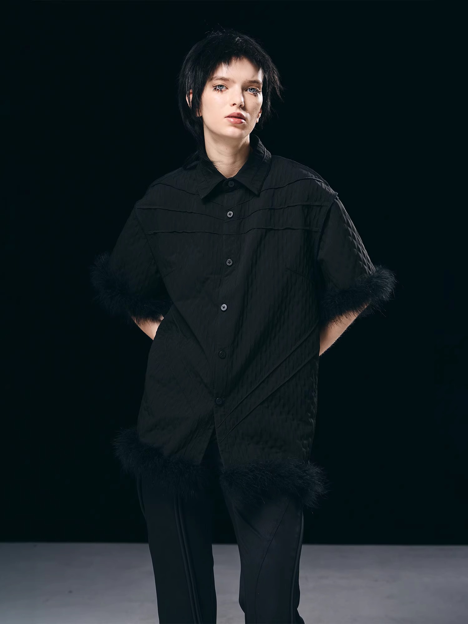 BORON ATOMS 23SS Black Raw Edge 3D Line Shirt