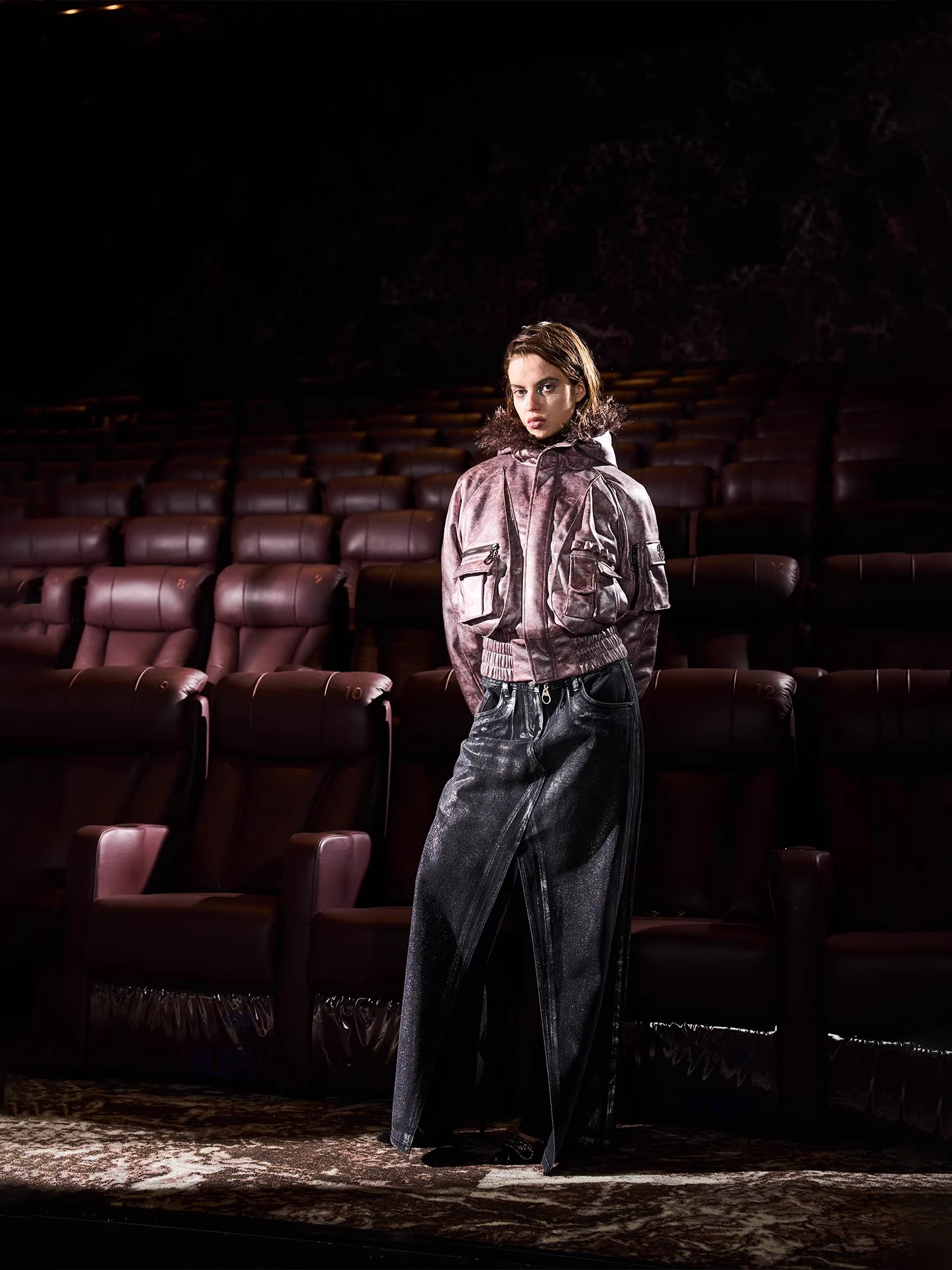 BORON ATOMS 24SS Misplaced Hot Drilling Distressed Denim Jeans