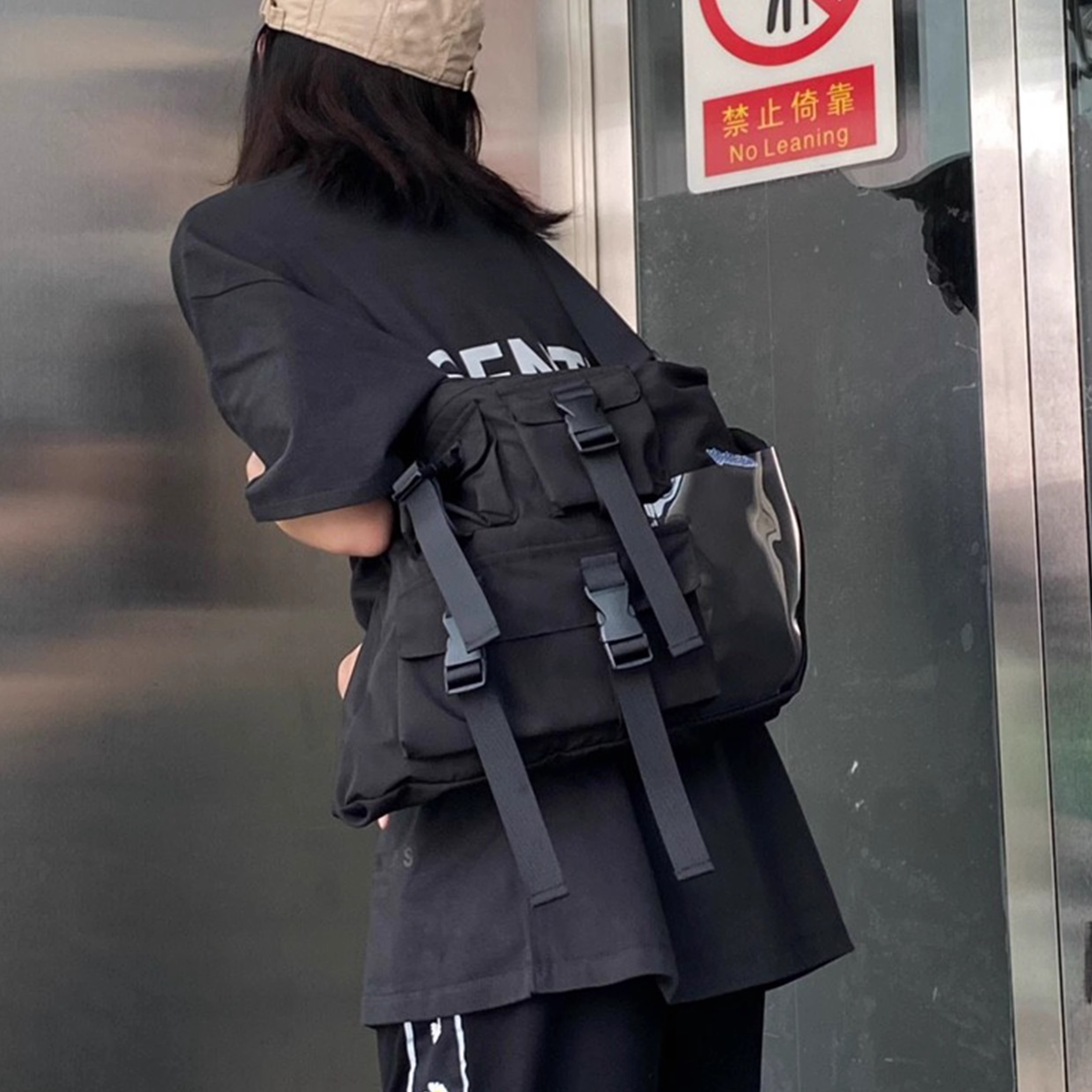 GOCHASKERO “NO THEME” Shoulder Bag