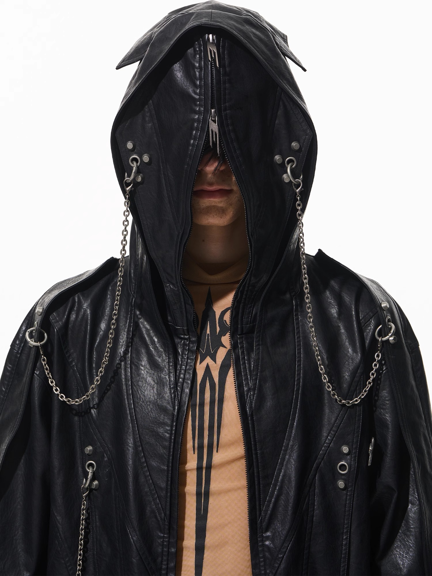 BLINDNOPLAN Metal Chain Decorative Interwoven Multi-Panel Hooded Leather Jacket