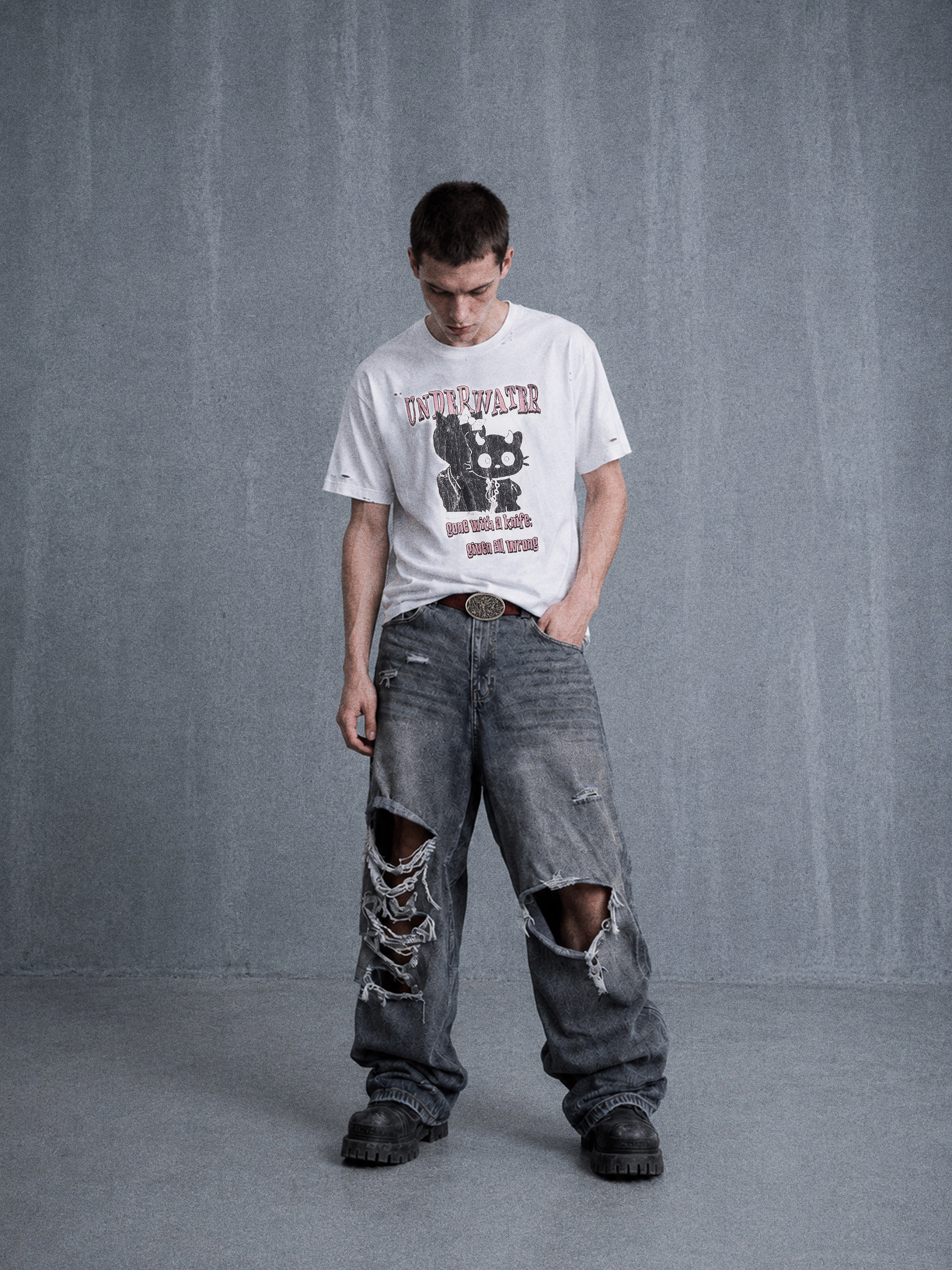 Knife Memory Tee